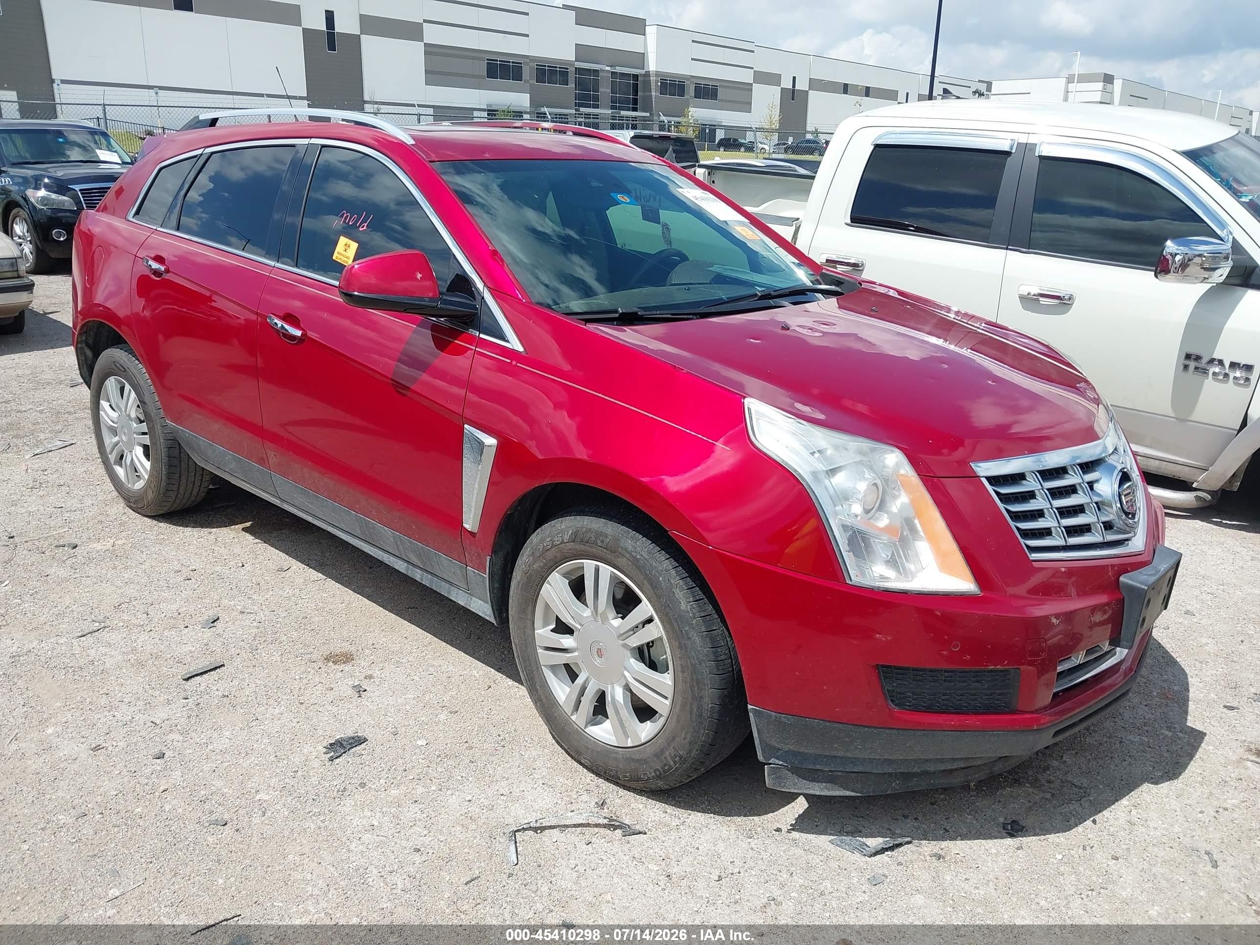 2016 Cadillac SRX Luxury Collection, VIN 3GYFNBE37GS582668 — Град