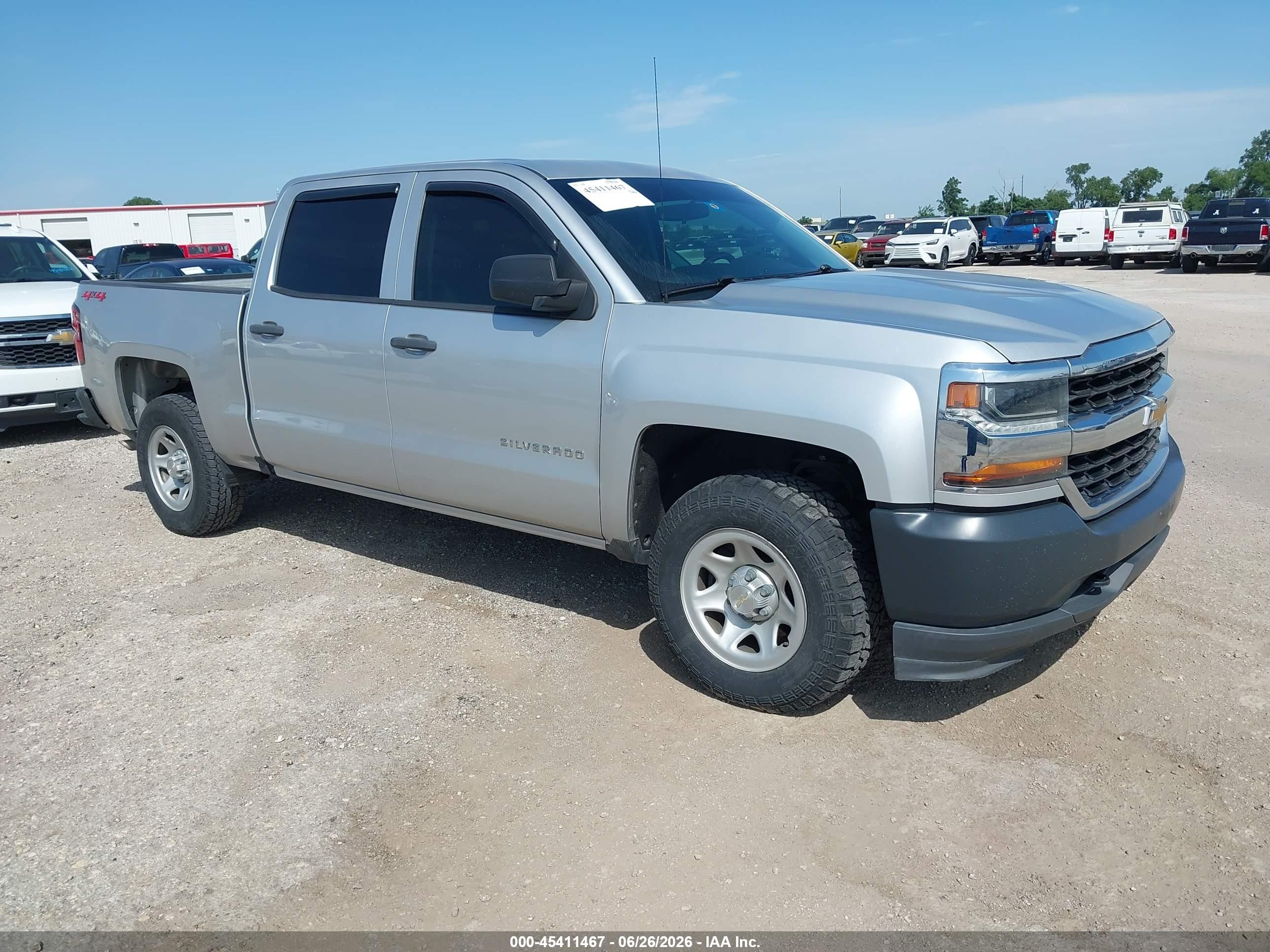 2018 Chevrolet Silverado 1500 Work Truck, VIN 3GCUKNEH8JG186830 — Normal wear