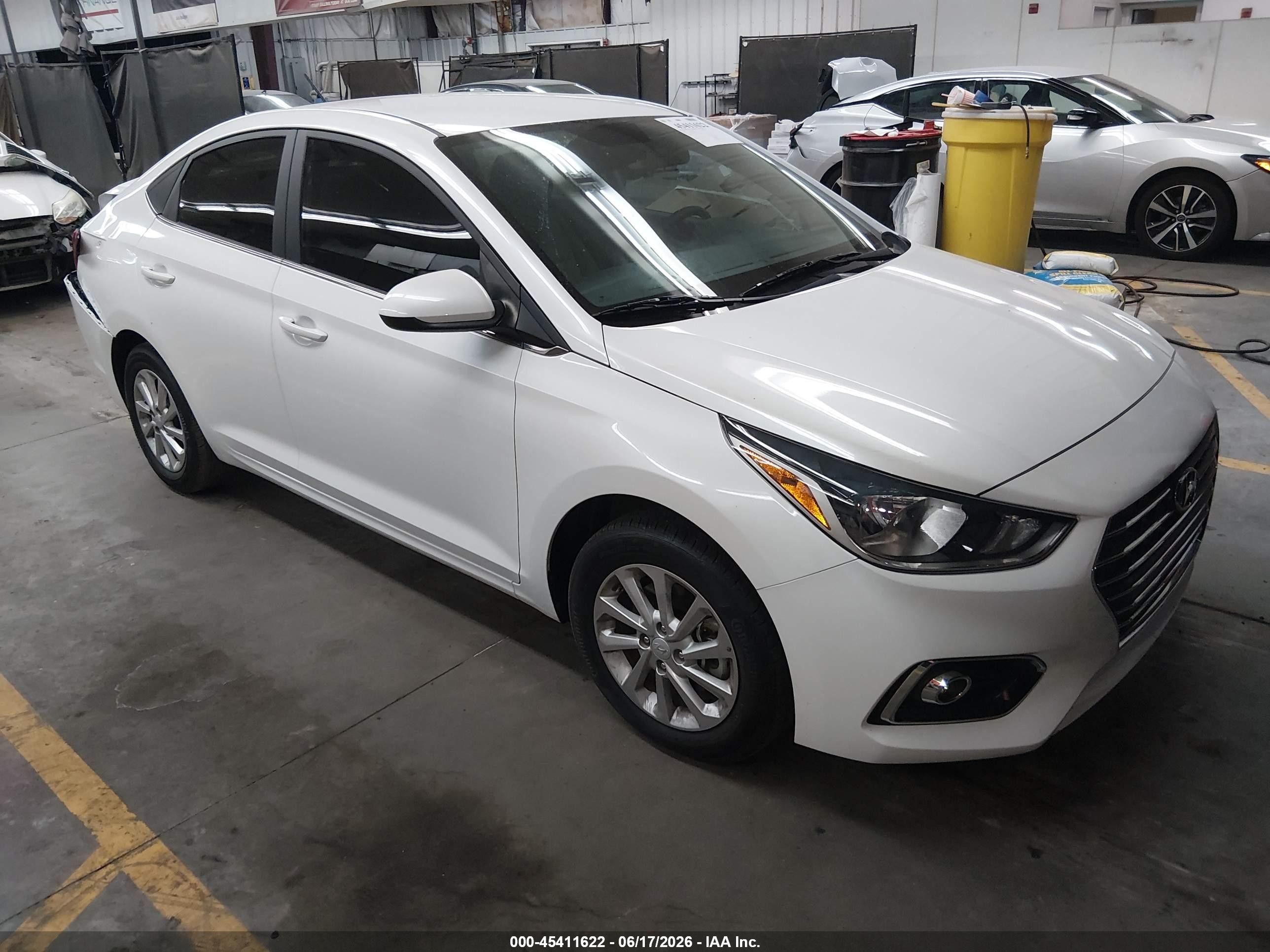 2022 Hyundai Accent SE, VIN 3KPC24A65NE167681 — Rear end