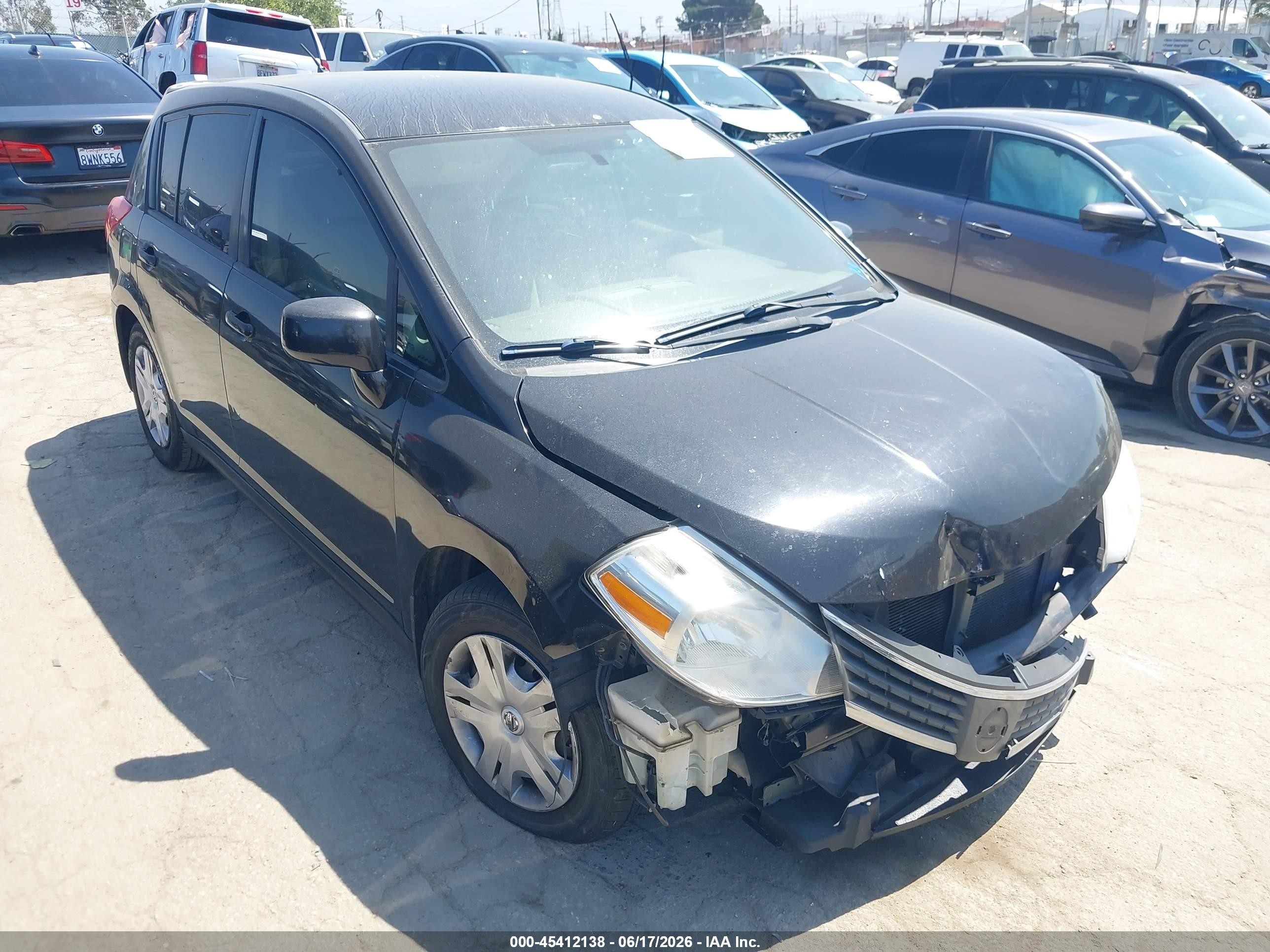 2011 Nissan Versa S, VIN 3N1BC1CP2BL483790 — Front end