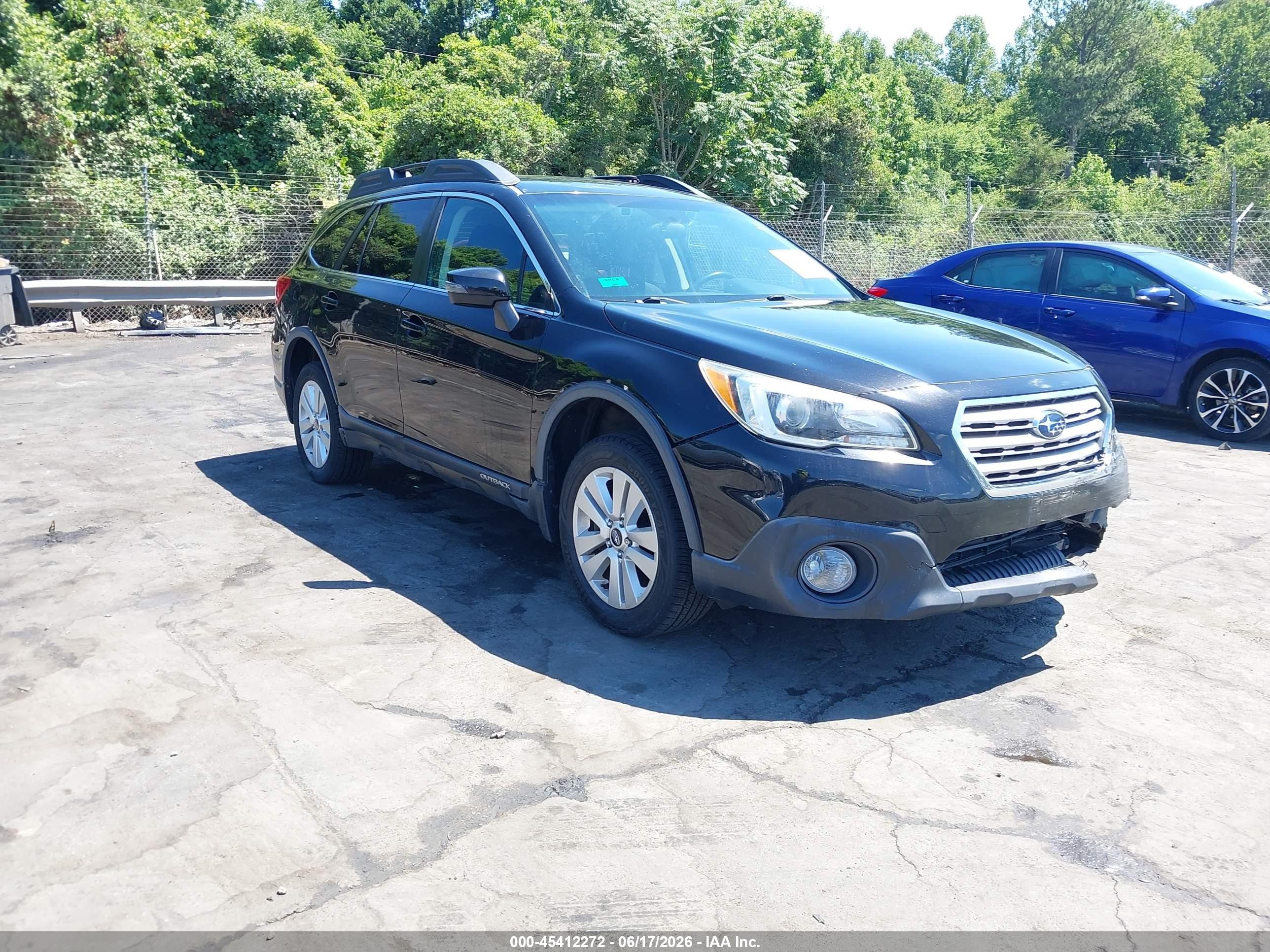 2016 Subaru Outback Premium, VIN 4S4BSBFCXG3346383 — Side