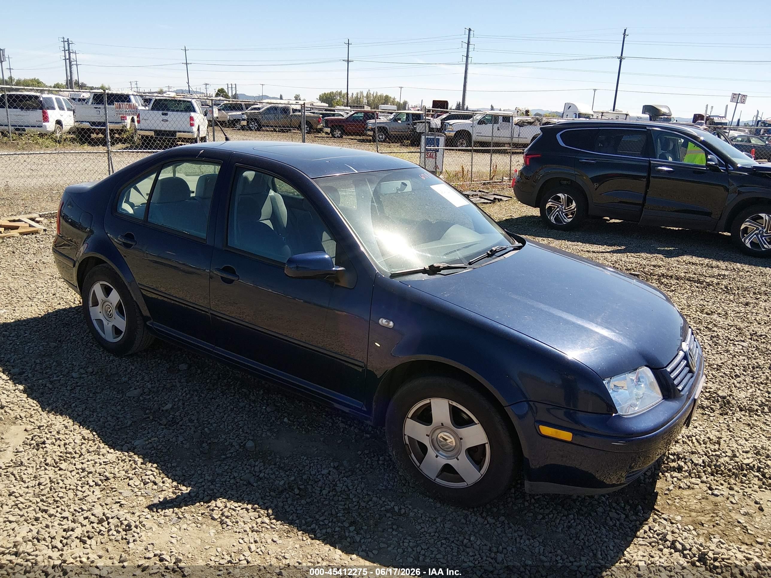 2002 Volkswagen Jetta GLS, VIN 3VWSK69M12M171705 — Rear end