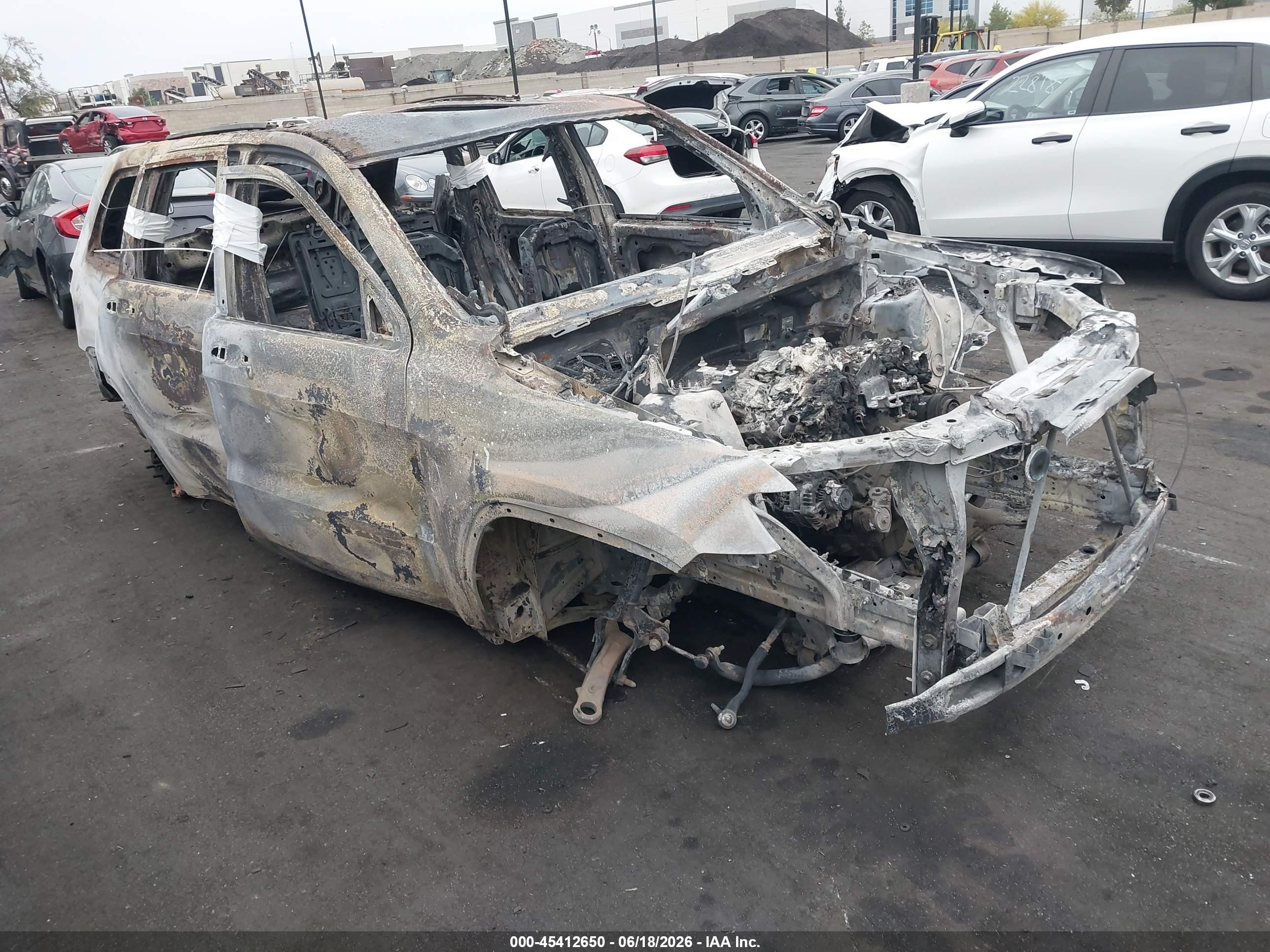 2017 Jeep Grand Cherokee Limited, VIN 1C4RJEBG9HC915614 — Burn