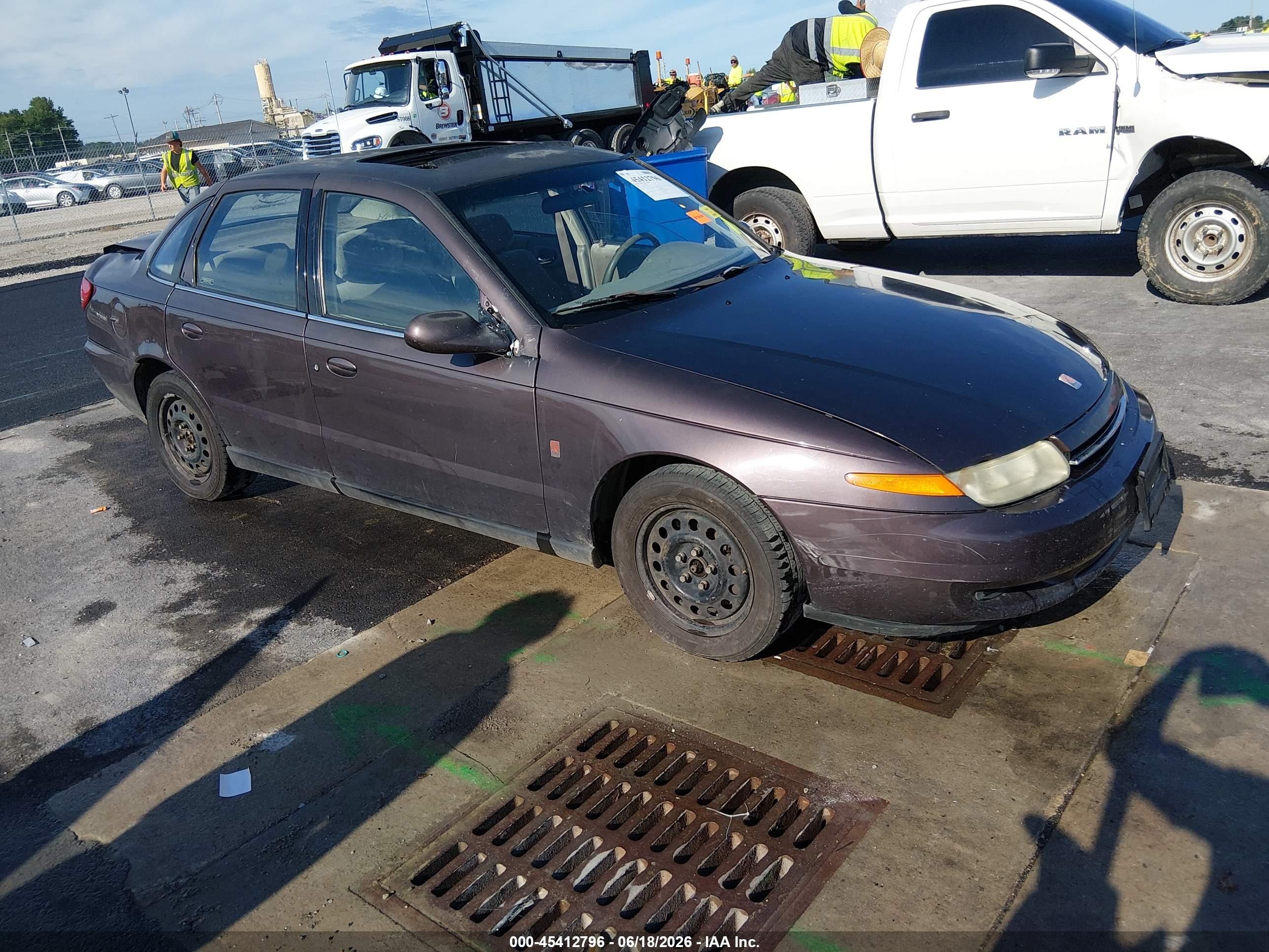 2000 Saturn LS, VIN 1G8JU52FXYY685090 — Зад