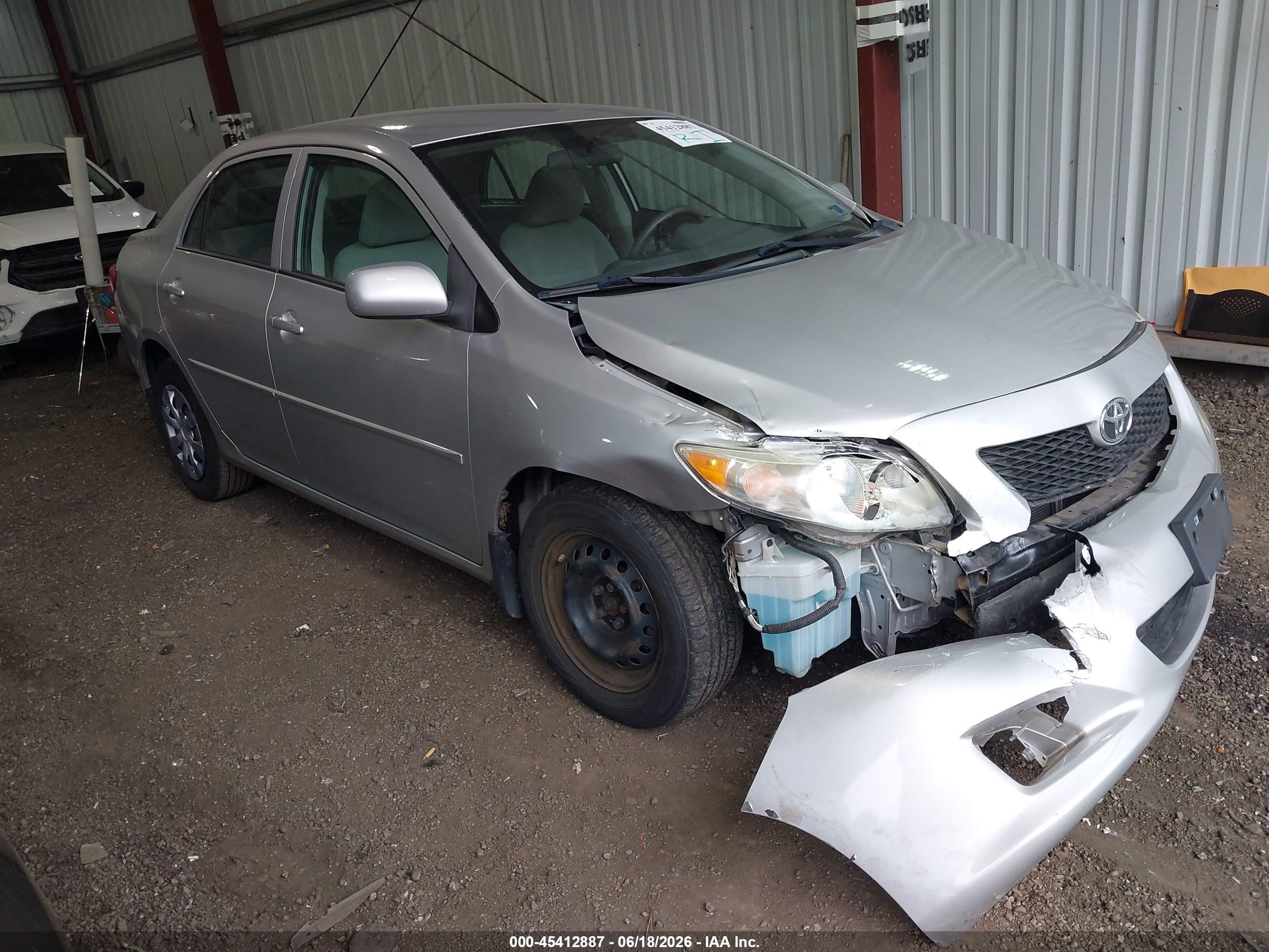 2010 Toyota Corolla LE, VIN 1NXBU4EE1AZ251799 — Front end