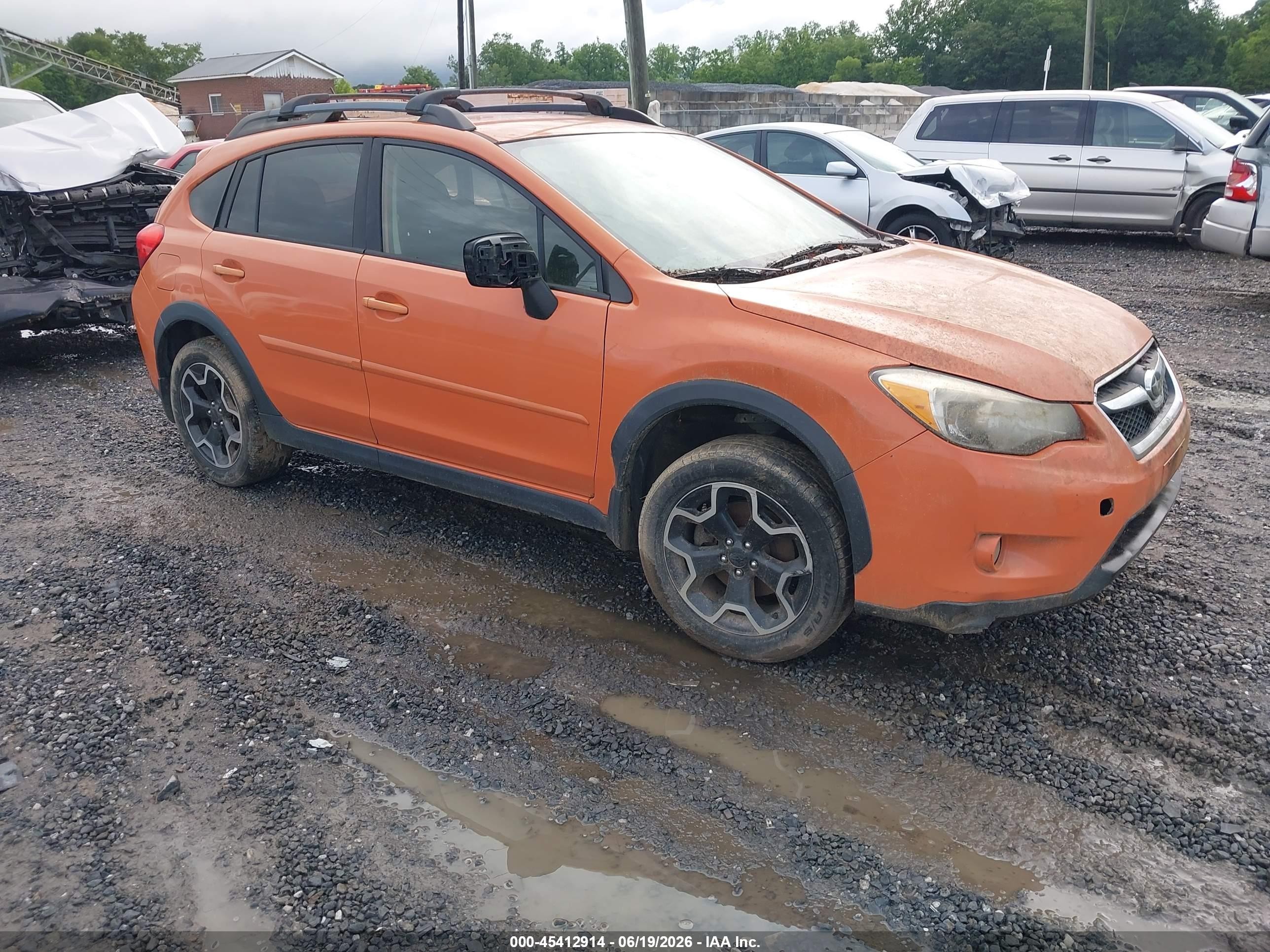 2014 Subaru Crosstrek Premium, VIN JF2GPACC2E8247116 — Normal wear