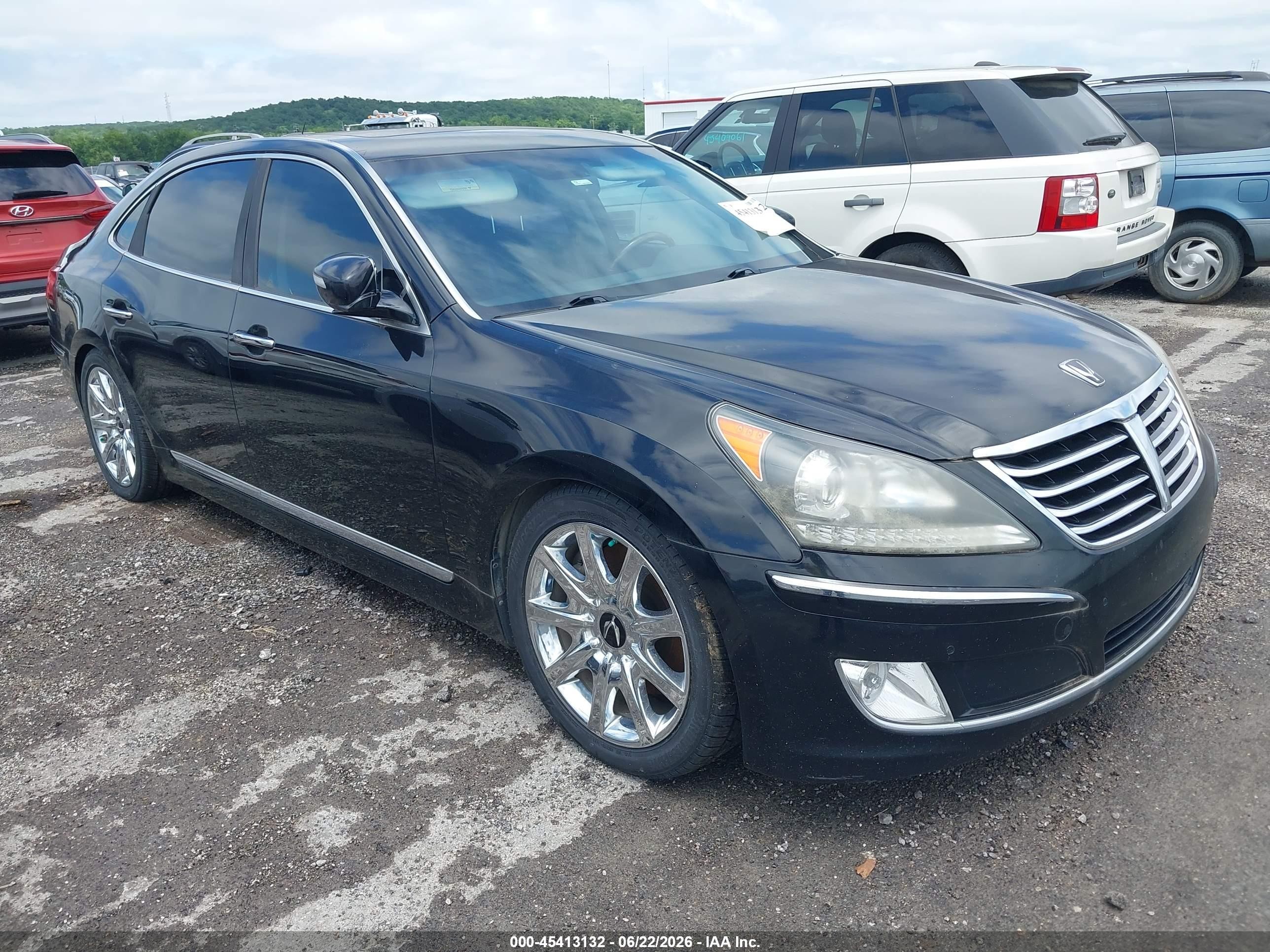 2013 Hyundai Equus Signature, VIN KMHGH4JH7DU058328 — Normal wear