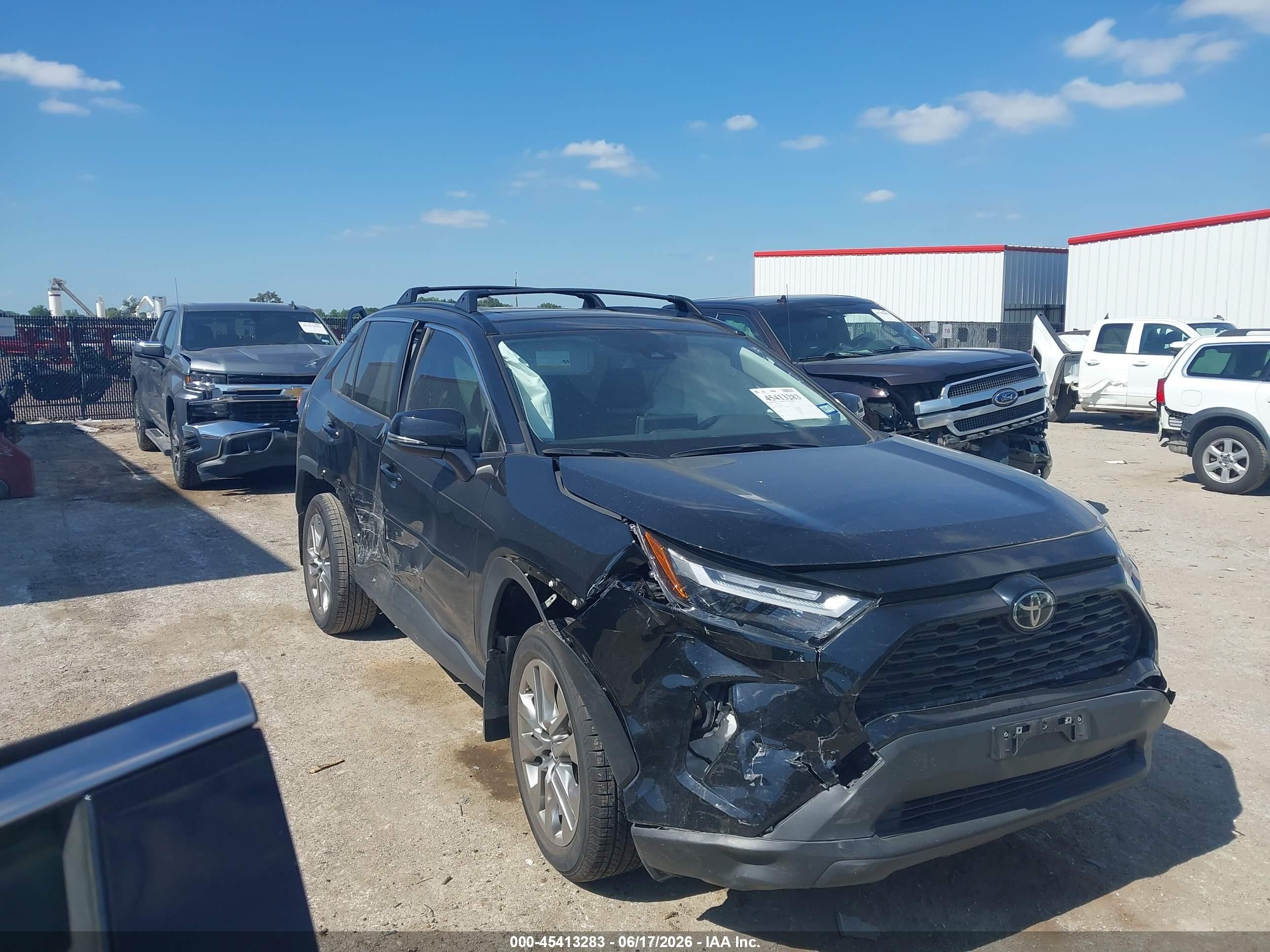 2025 Toyota RAV4 XLE Premium, VIN JTMC1RFV1SJ032857 — Side