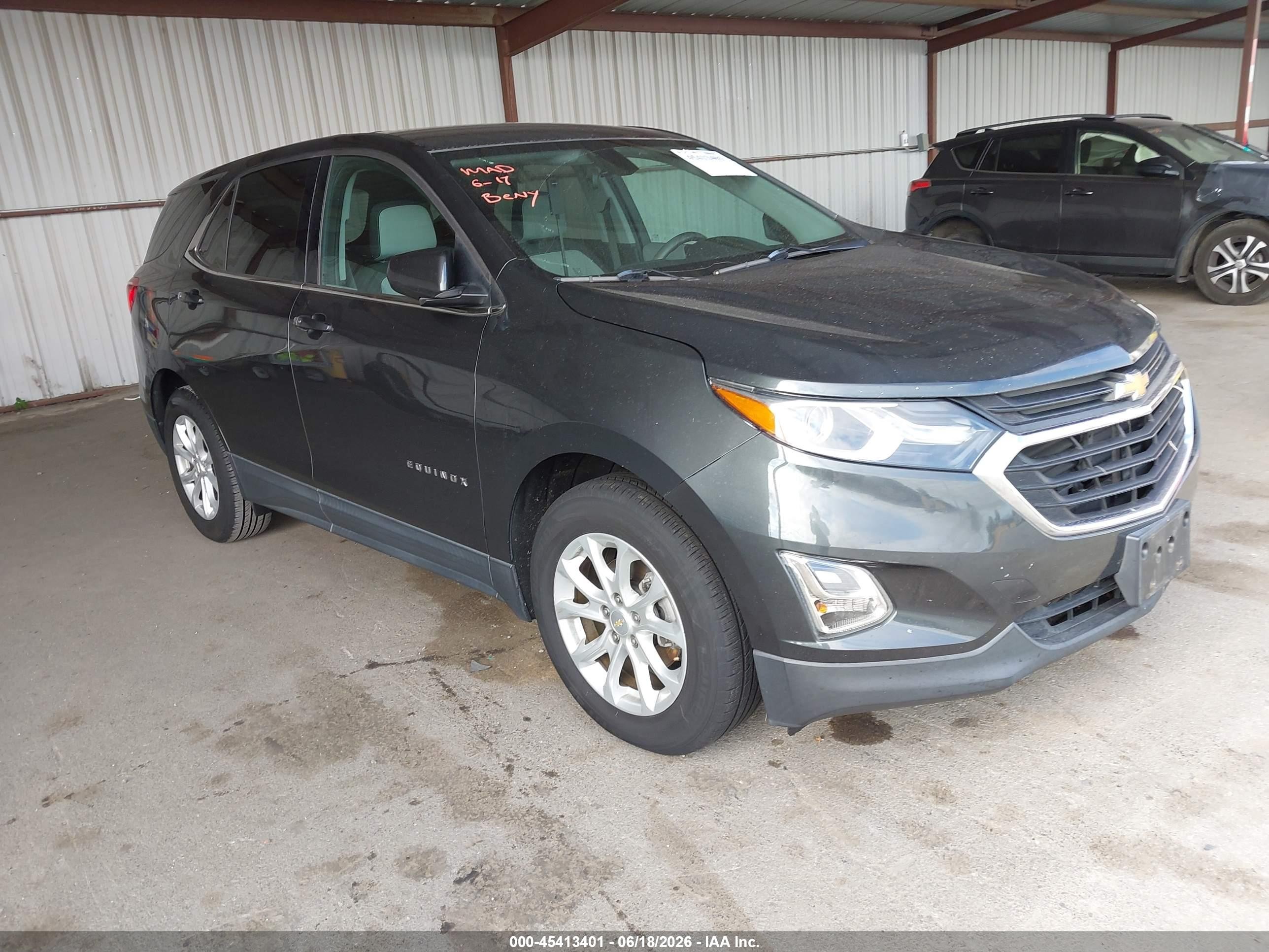 2019 Chevrolet Equinox LT, VIN 2GNAXKEV1K6184575 — Fresh water flood