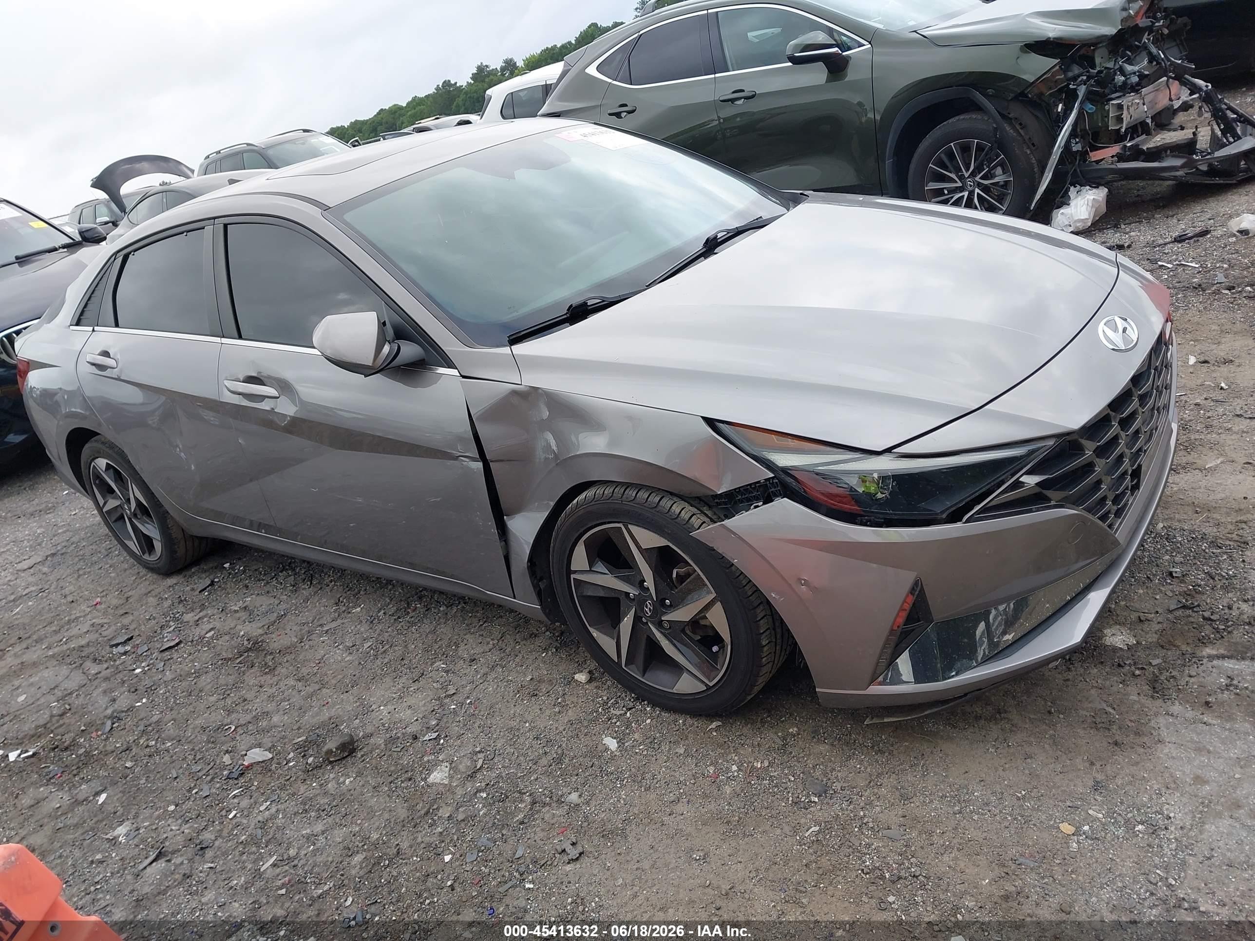 2021 Hyundai Elantra SEL, VIN KMHLN4AG7MU156077 — Side