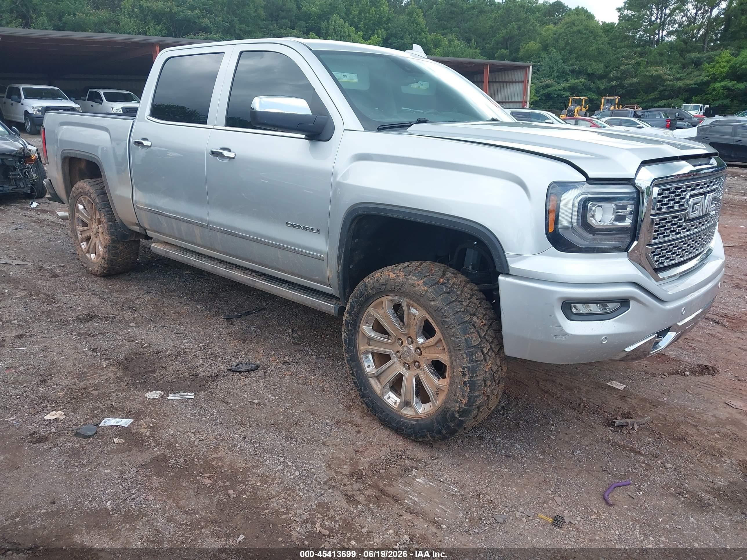2018 GMC Sierra 1500 Denali, VIN 3GTU2PEJ5JG321244 — Not stated