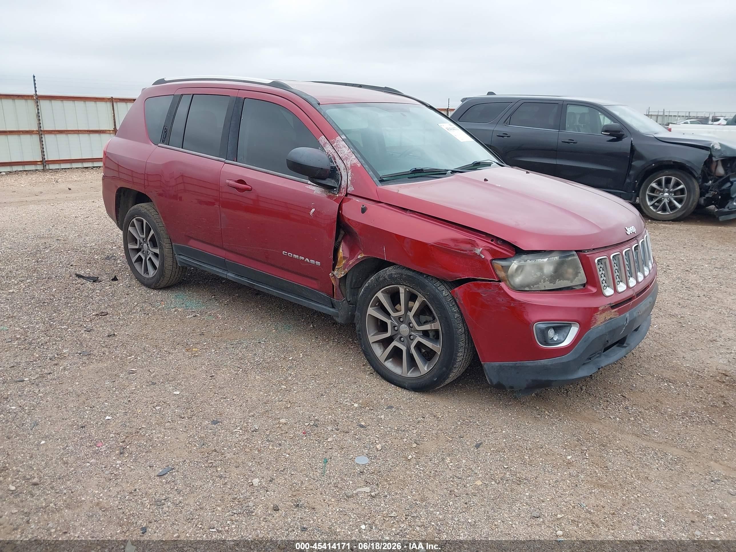 2014 Jeep Compass Limited, VIN 1C4NJCCB7ED508161 — Front end