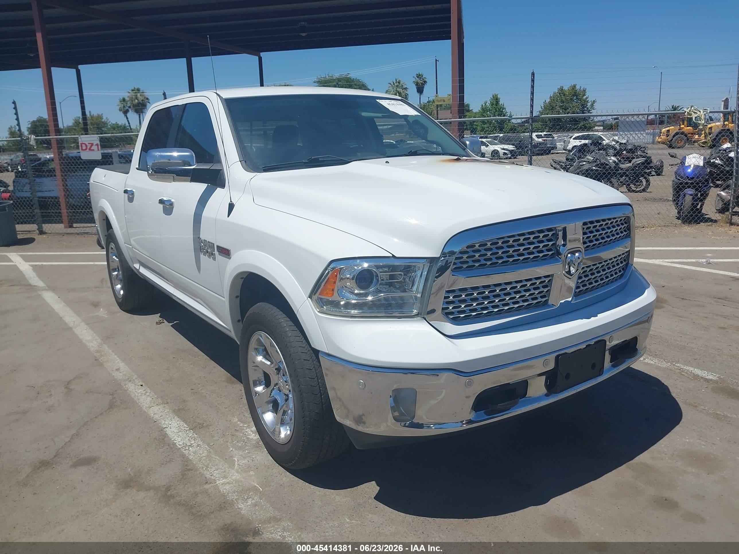 2017 Ram 1500 Laramie, VIN 1C6RR7NM5HS558399 — Engine fire