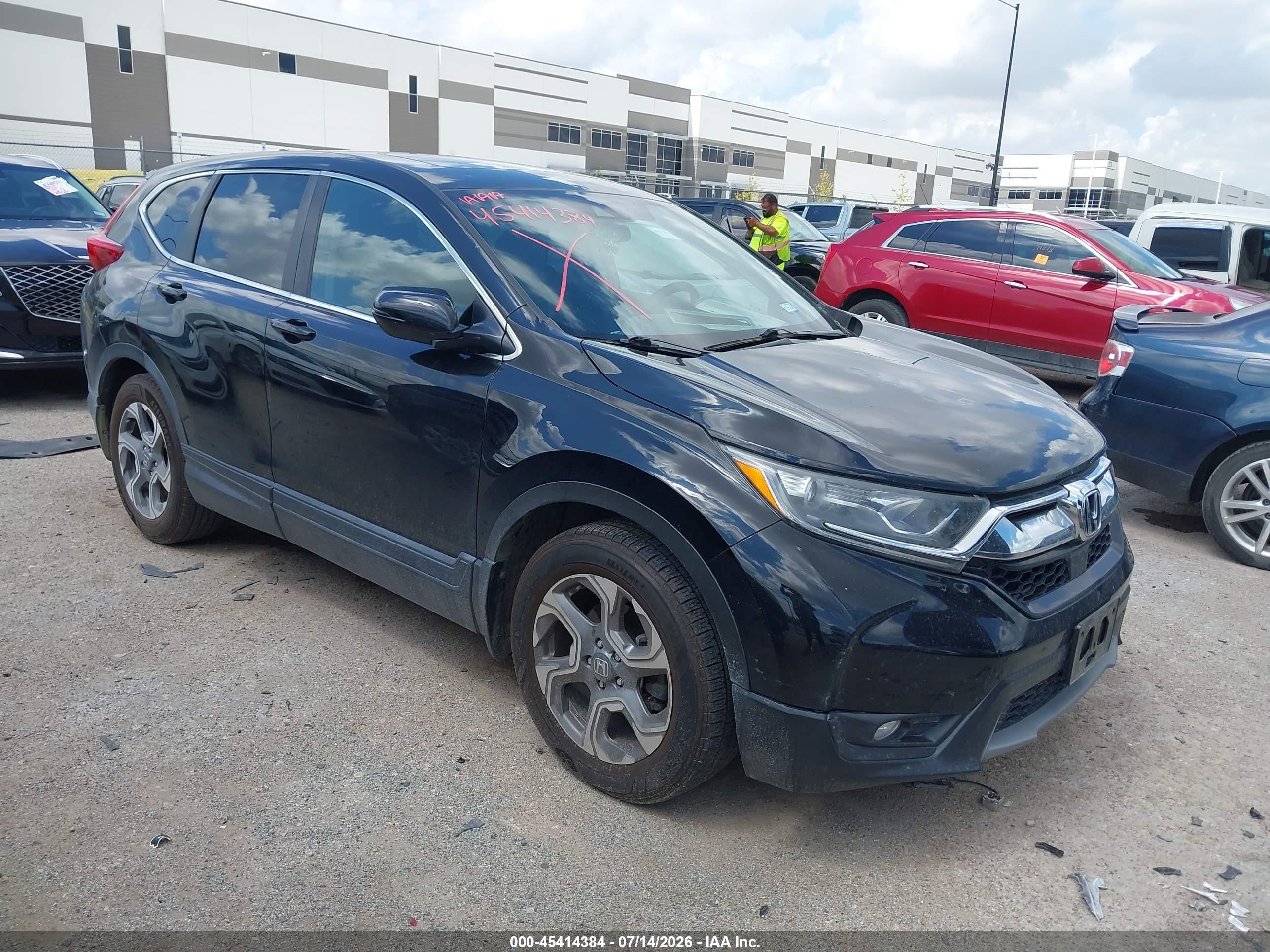 2019 Honda CR-V EX, VIN 5J6RW1H55KA027746 — Град