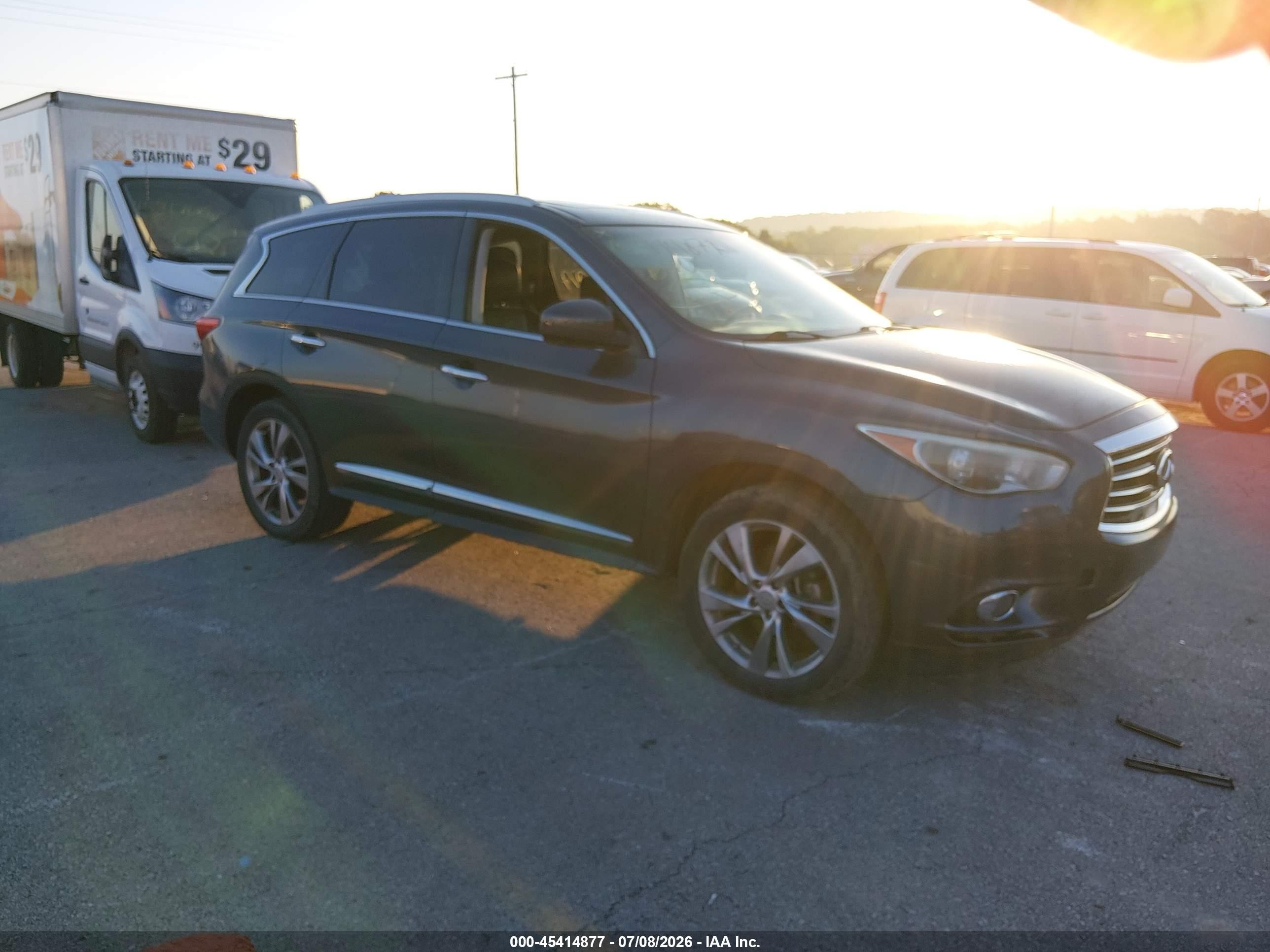 2013 Infiniti JX35, VIN 5N1AL0MN0DC350018 — Normal wear