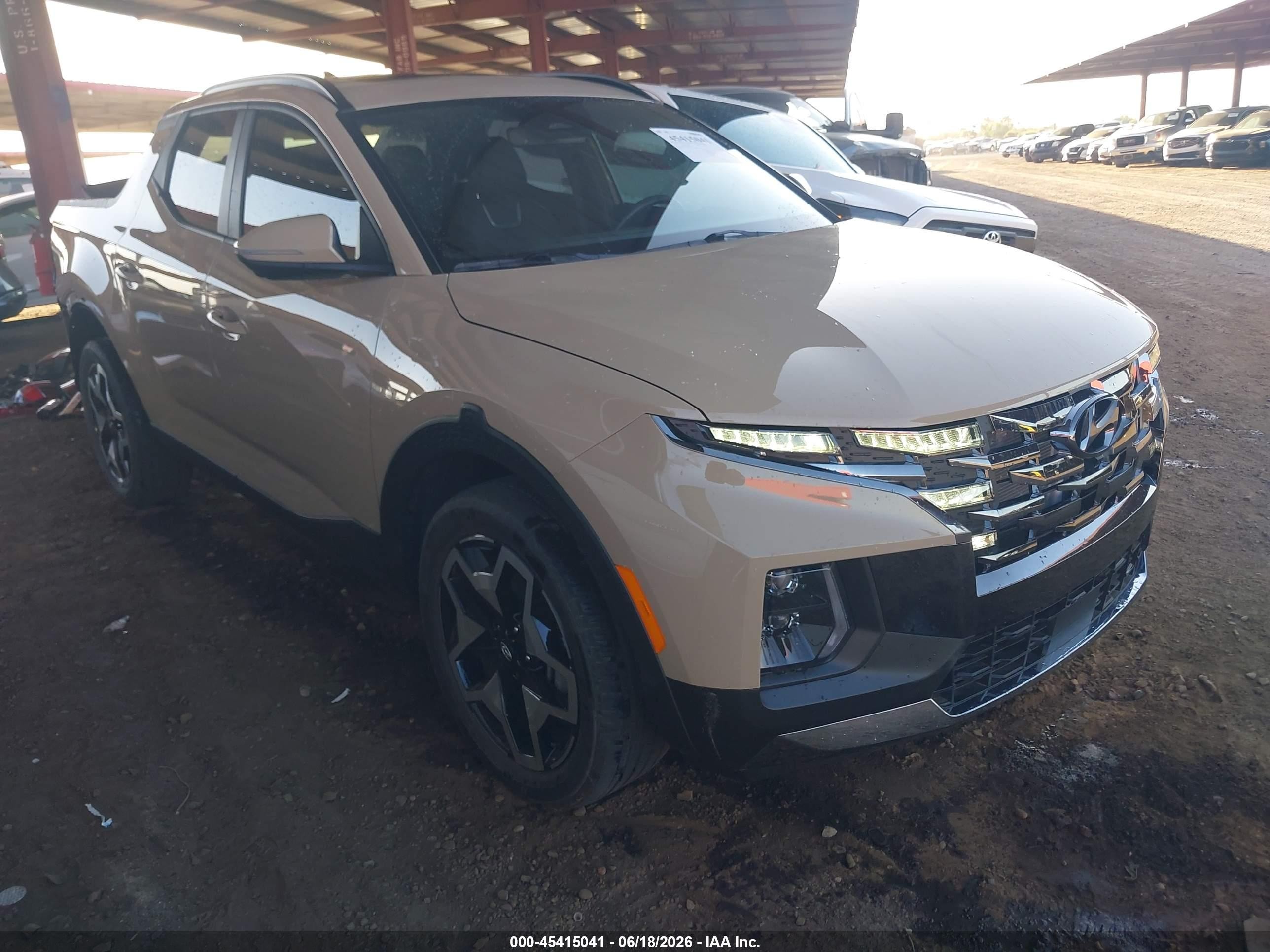 2023 Hyundai Santa Cruz Limited, VIN 5NTJEDAF1PH059654 — Rear end