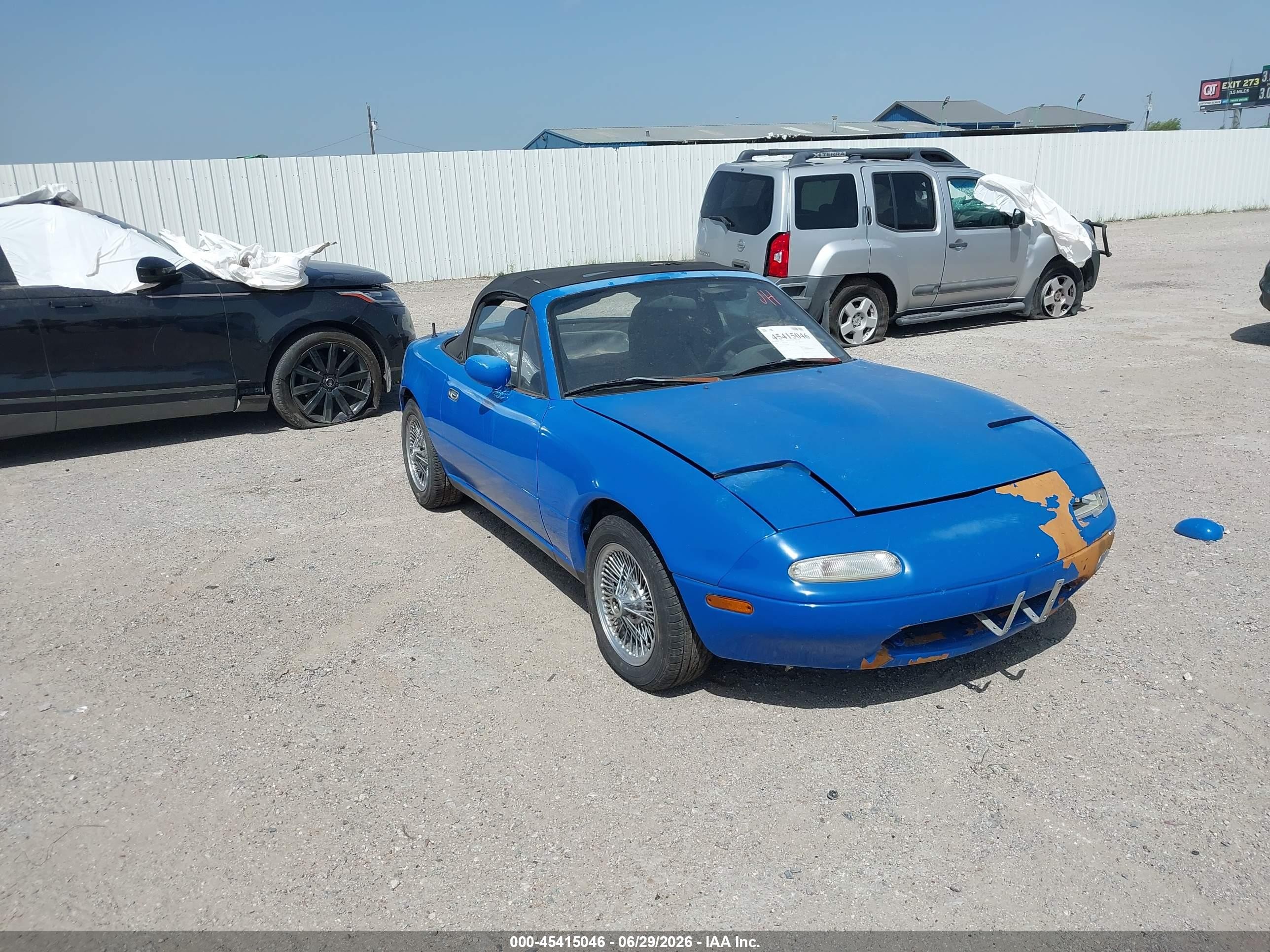 1990 Mazda MX-5 Miata, VIN JM1NA3513L0142062 — Normal wear