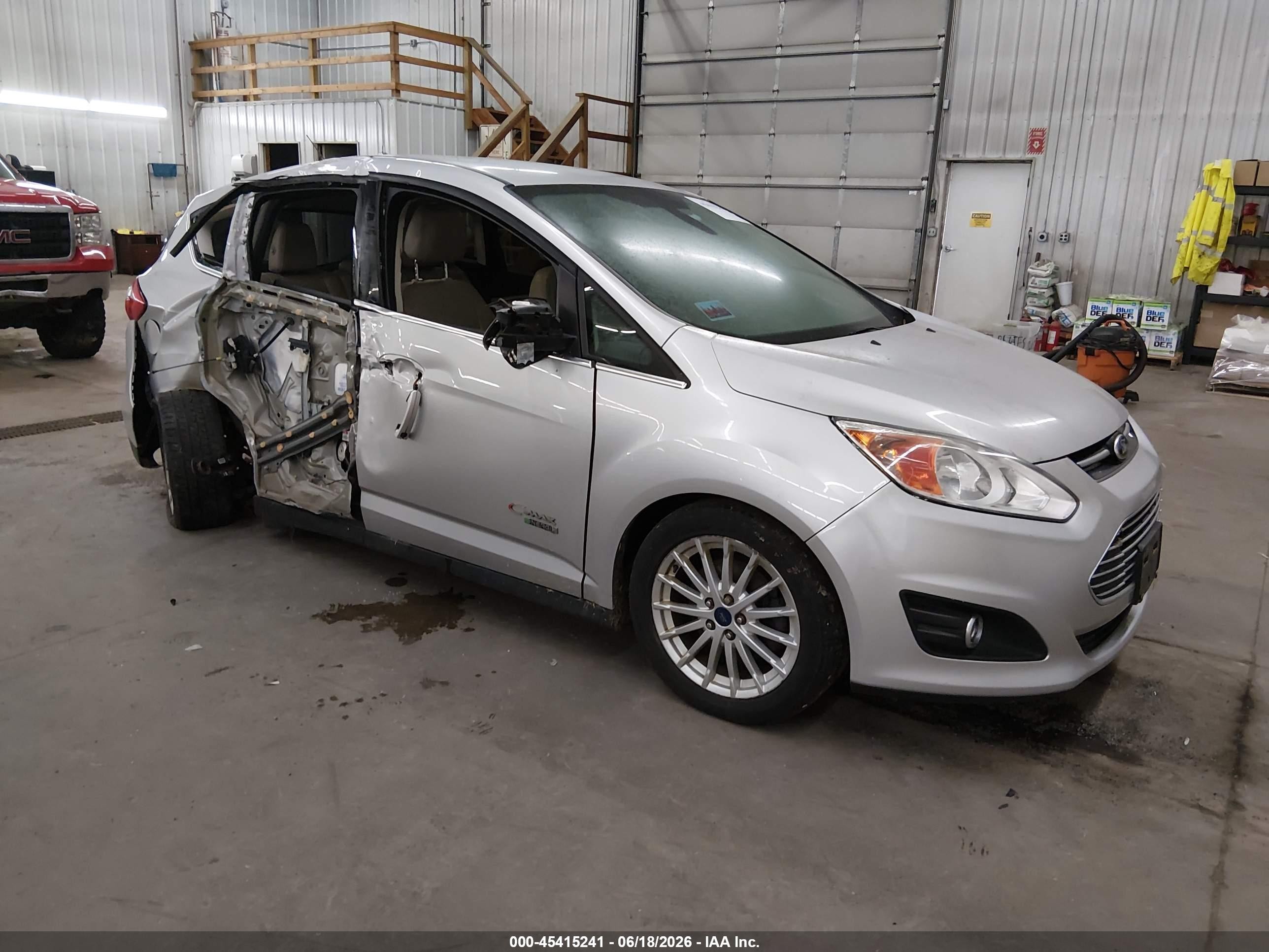 2014 Ford C-Max SEL, VIN 1FADP5CU0EL513205 — Side