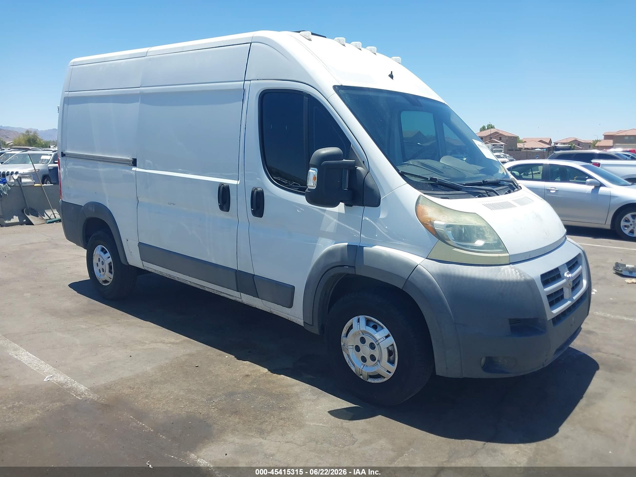 2014 Ram ProMaster Cargo, VIN 3C6TRVCGXEE103571 — Side