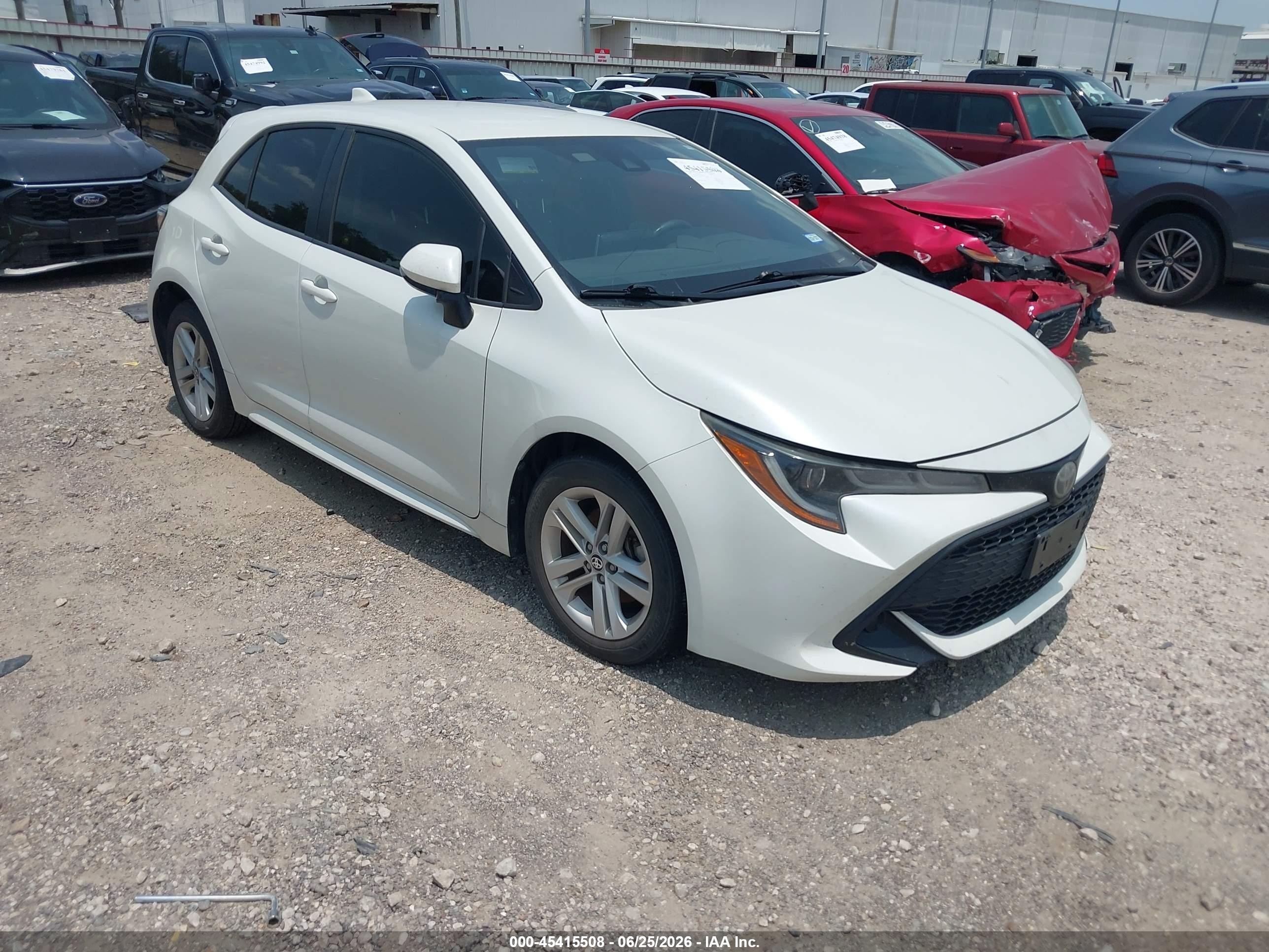 2020 Toyota Corolla Nightshade, VIN JTND4RBE6L3101514 — Rear end