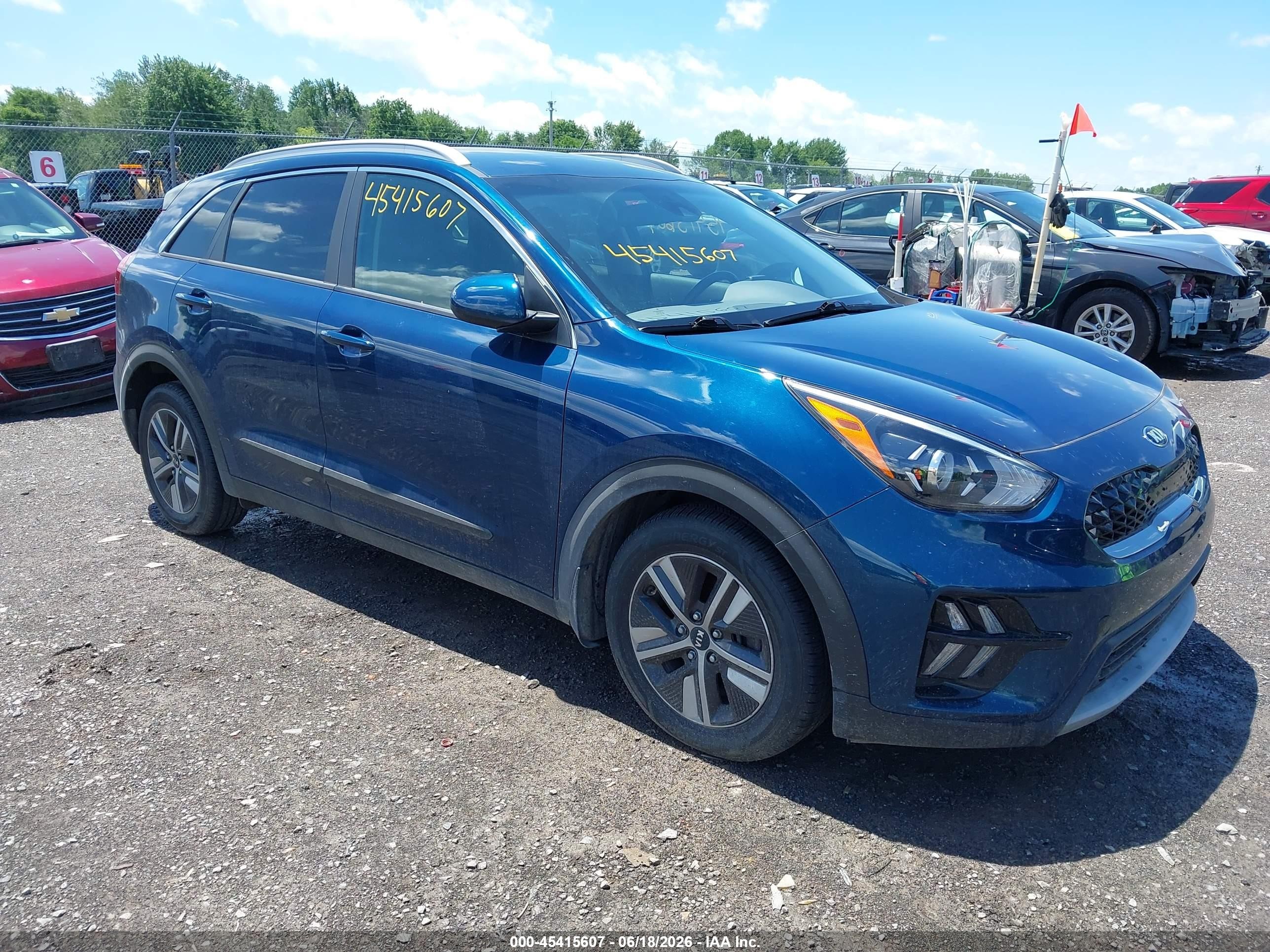 2020 Kia Niro LX, VIN KNDCB3LC7L5422417 — Front end