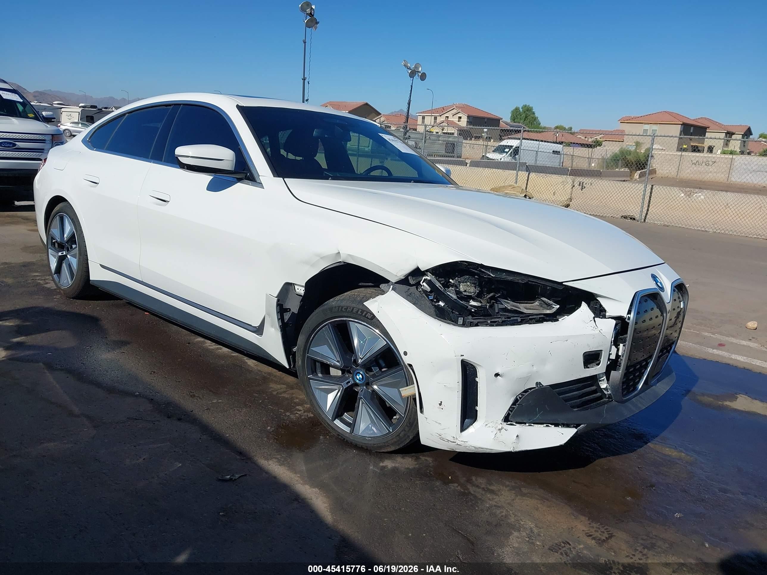 2023 BMW i4 eDrive40, VIN WBY73AW04PFR01378 — Front end