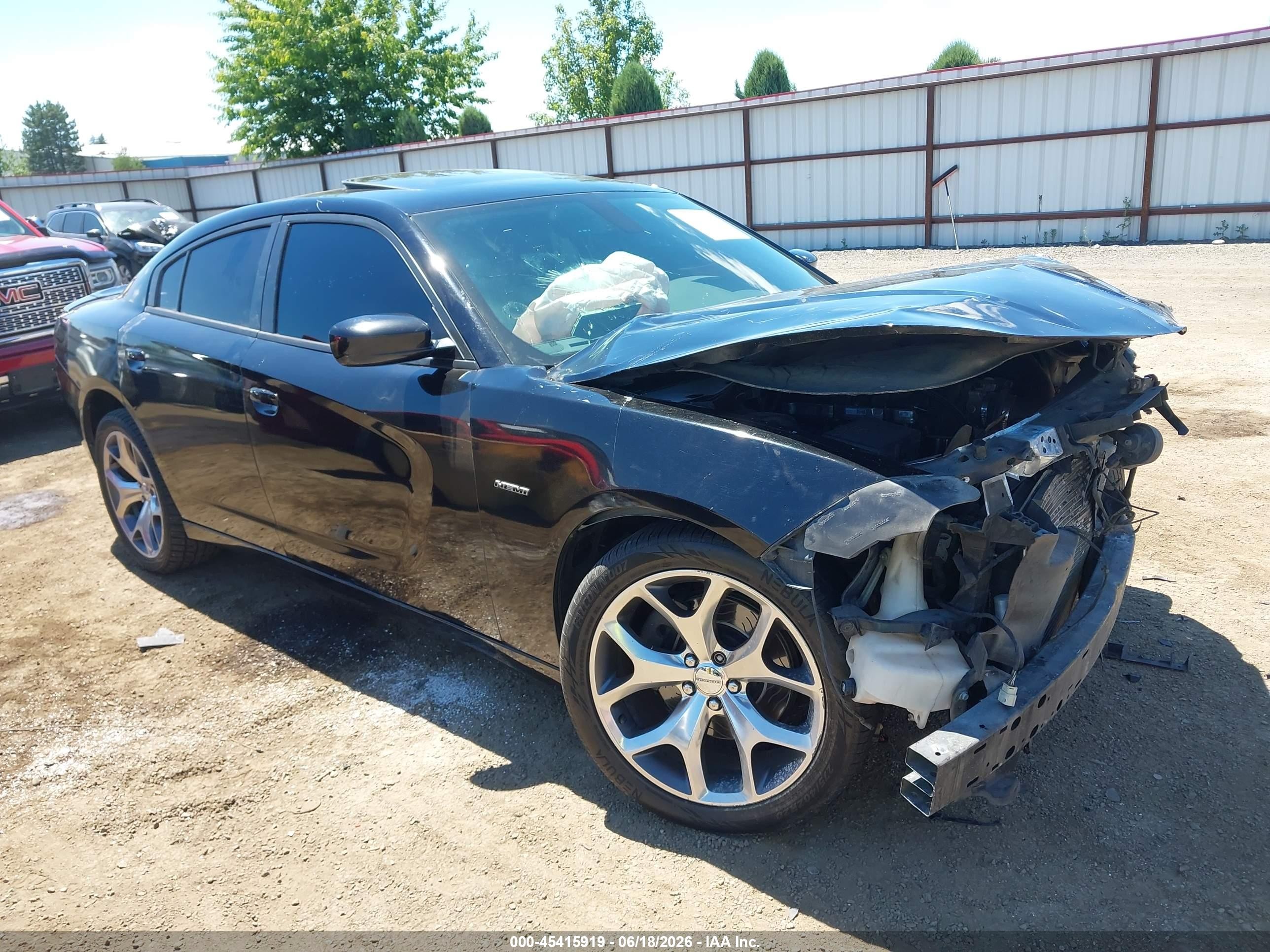 2015 Dodge Charger RT, VIN 2C3CDXCT1FH738043 — Front end