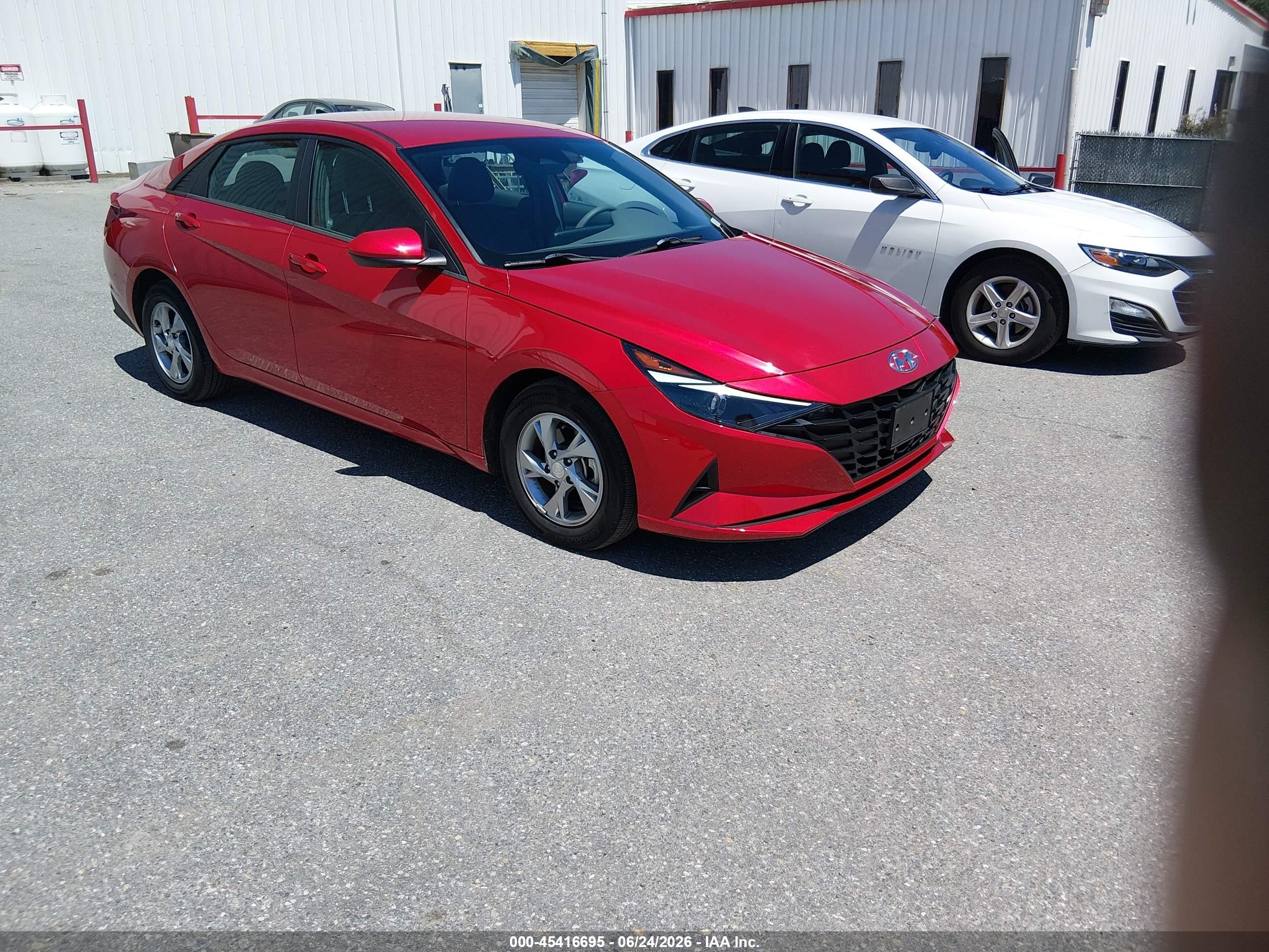 2021 Hyundai Elantra SE, VIN 5NPLL4AG1MH047859 — Normal wear