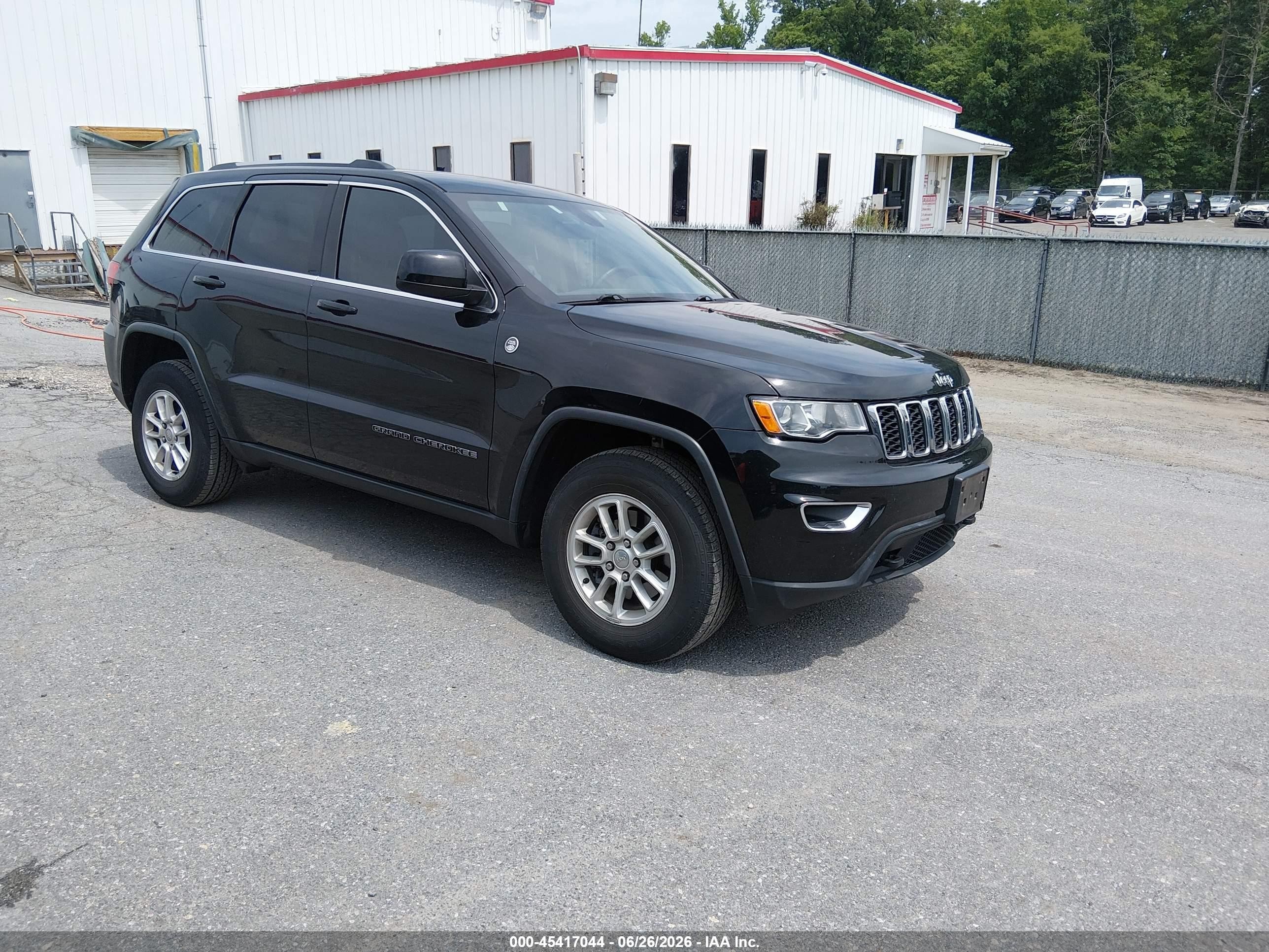 2019 Jeep Grand Cherokee Altitude, VIN 1C4RJFAG3KC754238 — Normal wear