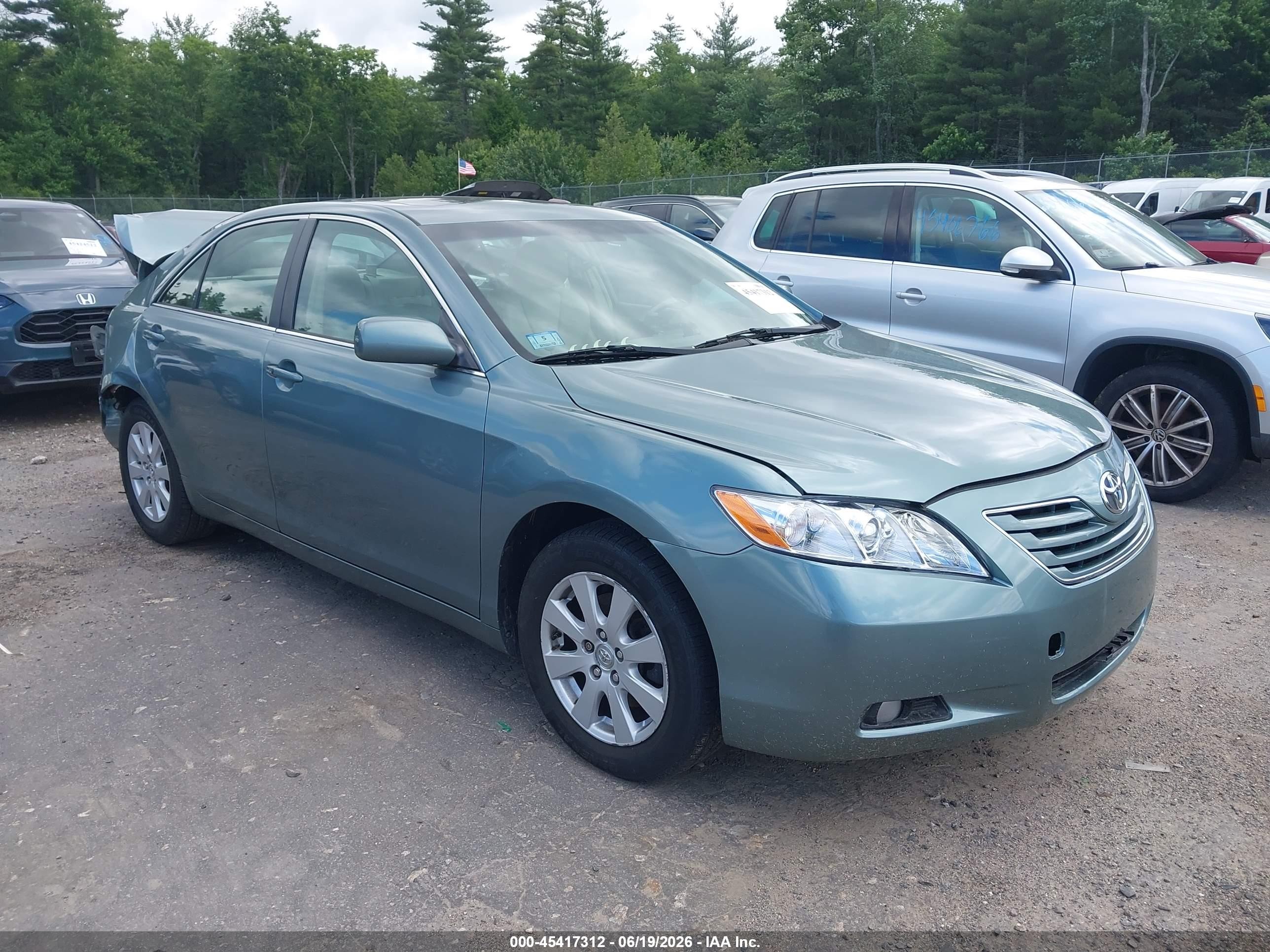 2007 Toyota Camry XLE, VIN 4T1BK46K17U514327 — Rear end