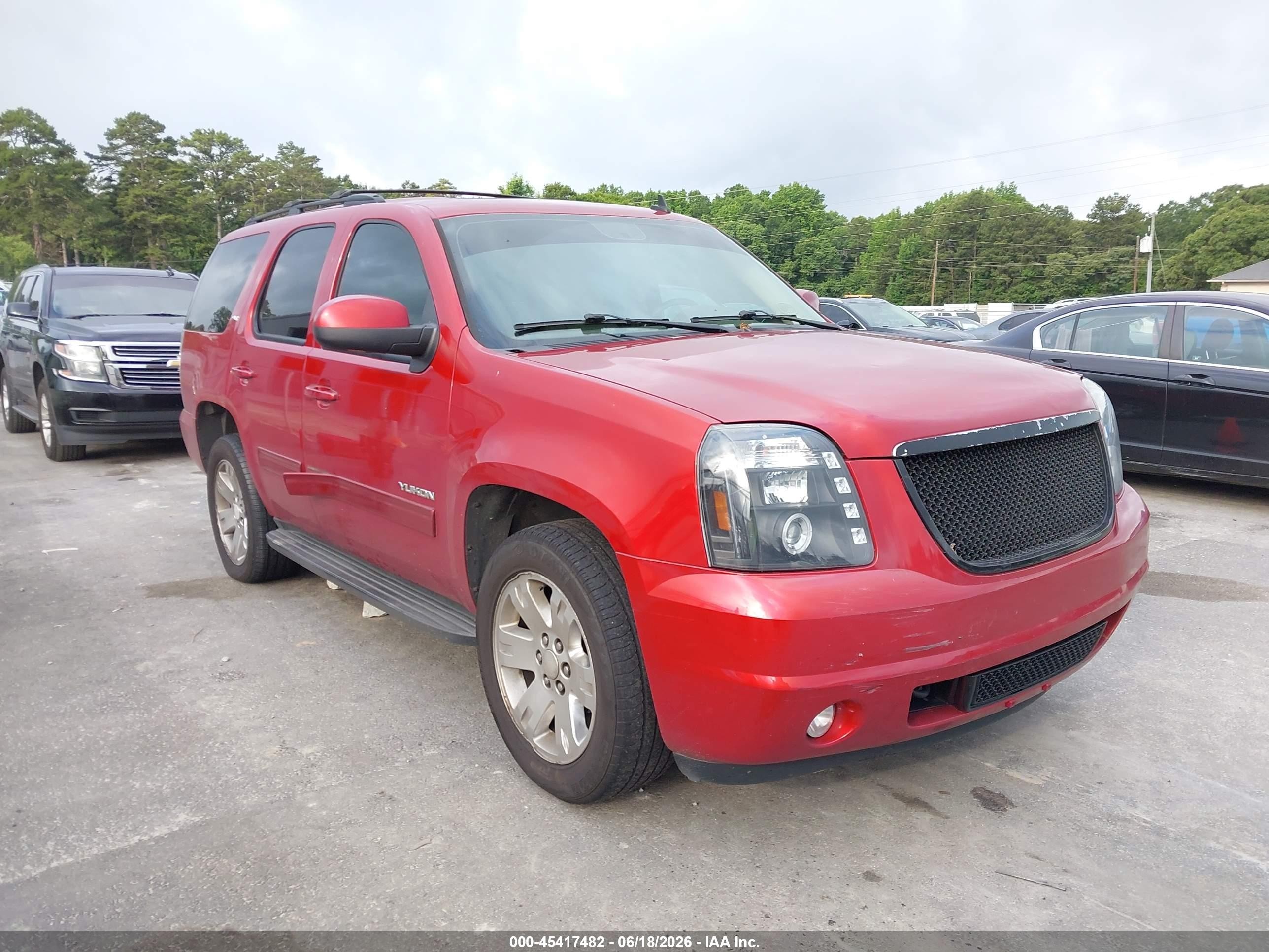 2012 GMC Yukon SLT, VIN 1GKS1CE05CR313100 — Normal wear