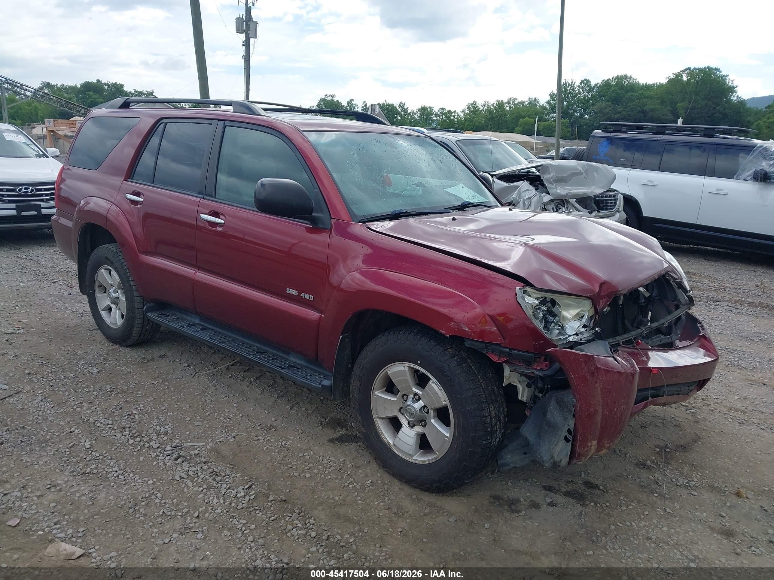 2009 Toyota 4Runner SR5, VIN JTEBU14R39K040100 — Front end