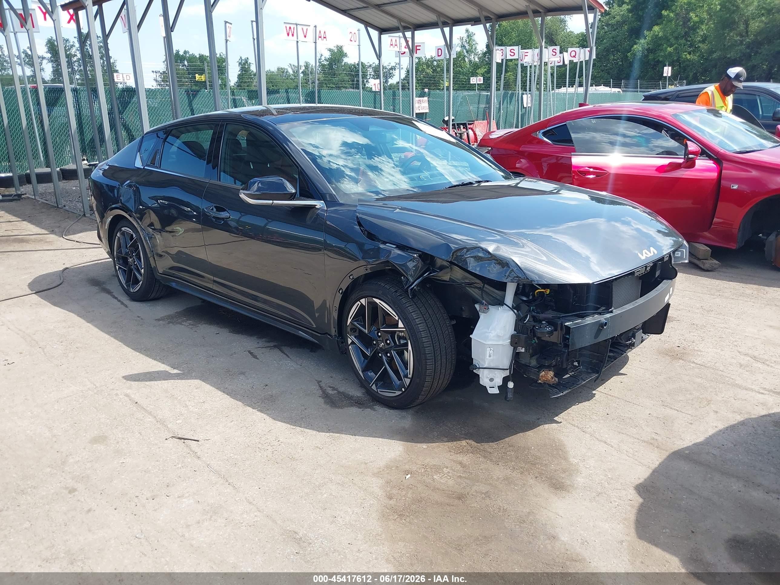 2025 Kia K4 GT-Line, VIN 3KPFW4DE1SE156595 — Перед