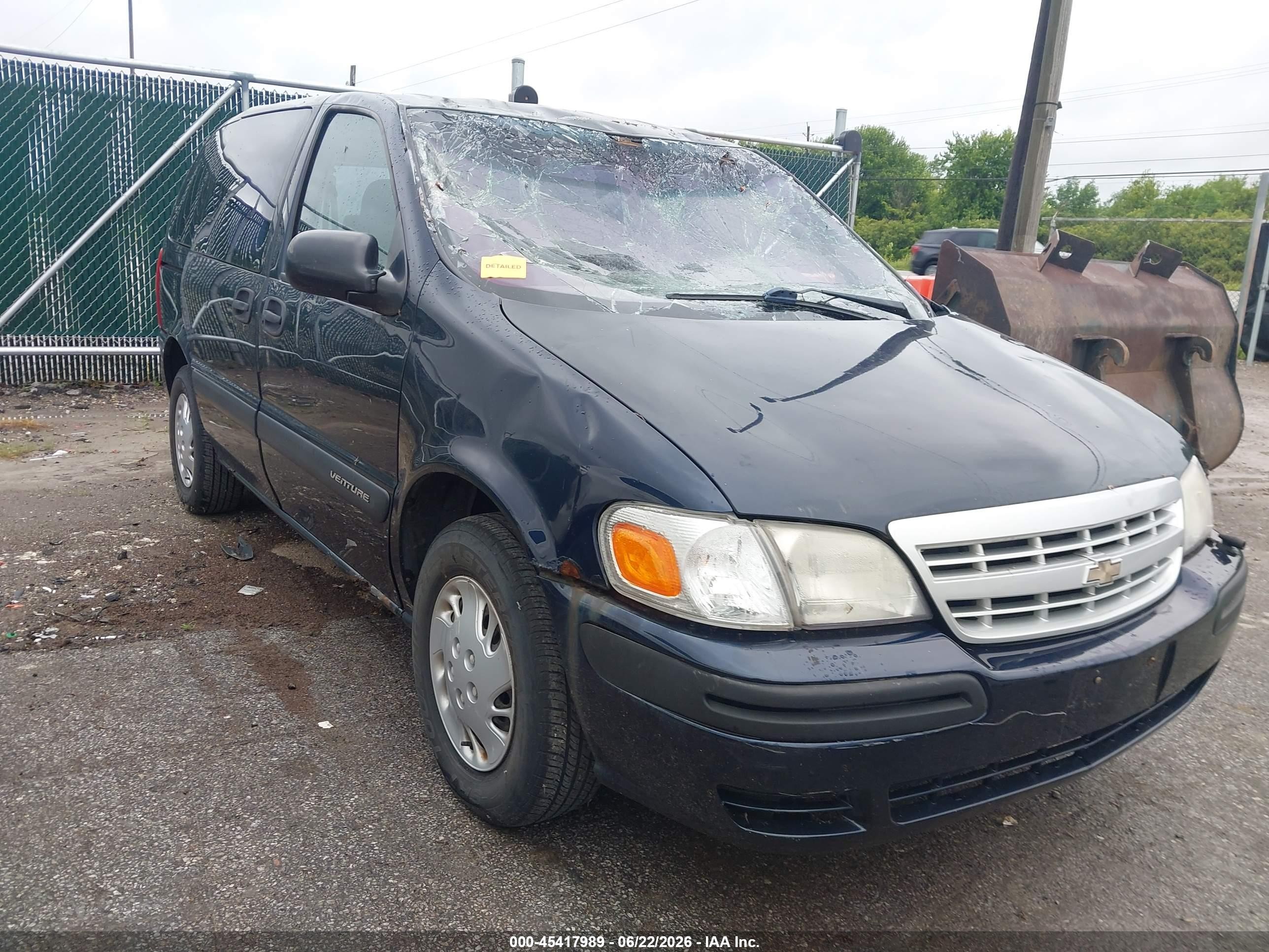 2001 Chevrolet Venture Value 1SV, VIN 1GNDU23E31D214796 — Front end
