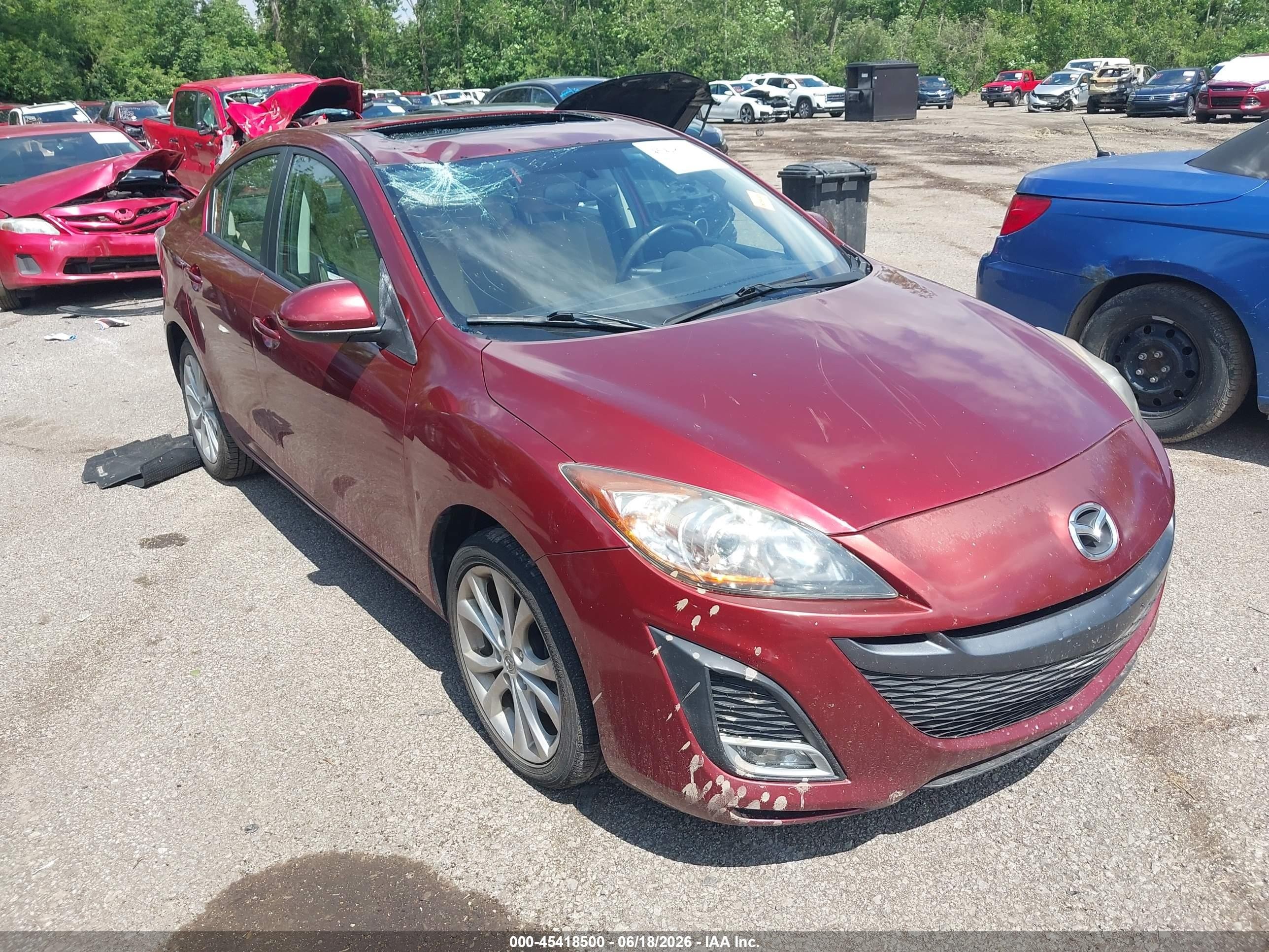 2010 Mazda 3 S Grand Touring, VIN JM1BL1S57A1258588 — Roof