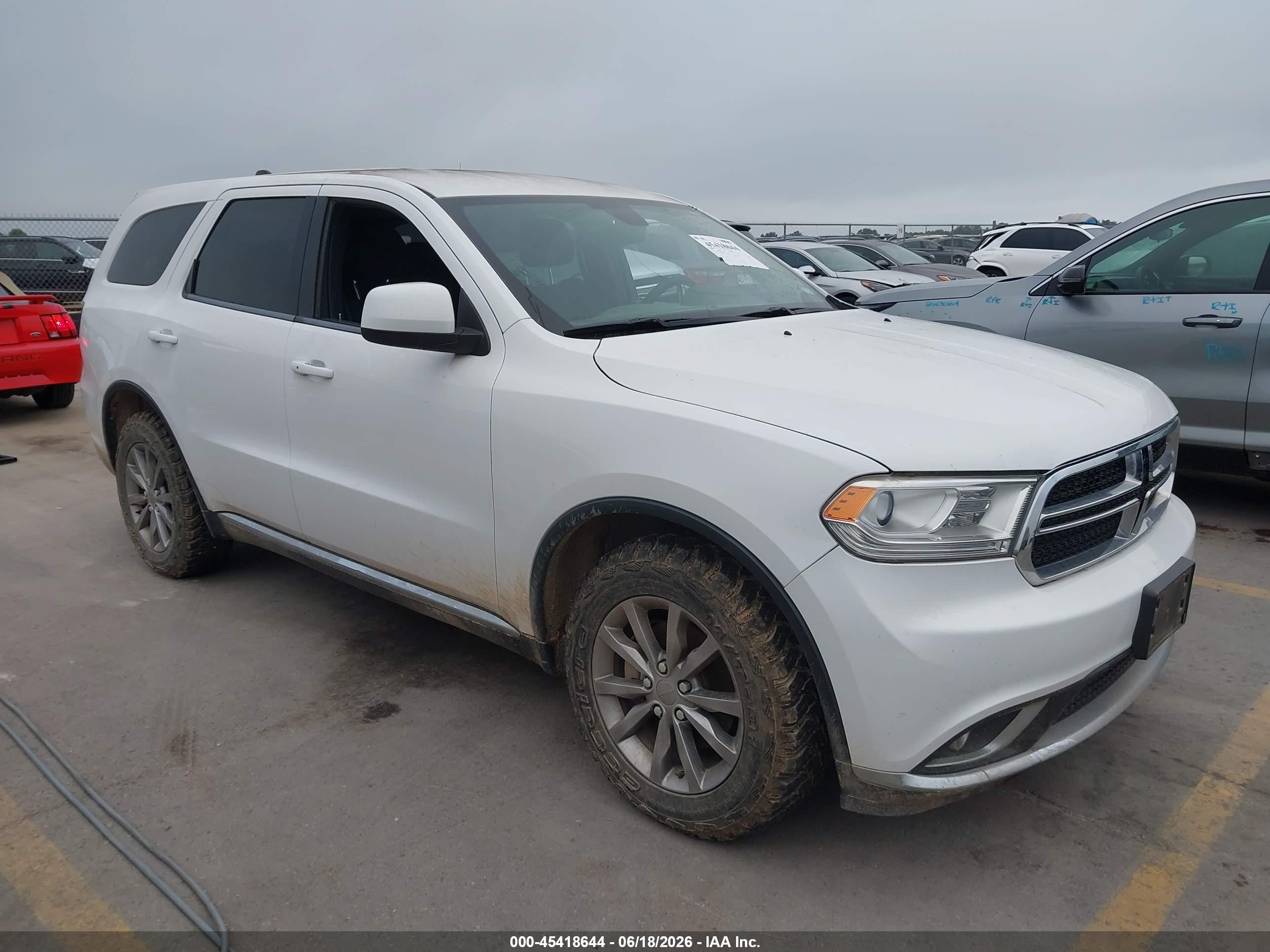 2017 Dodge Durango SXT, VIN 1C4RDHAG6HC740894 — Normal wear
