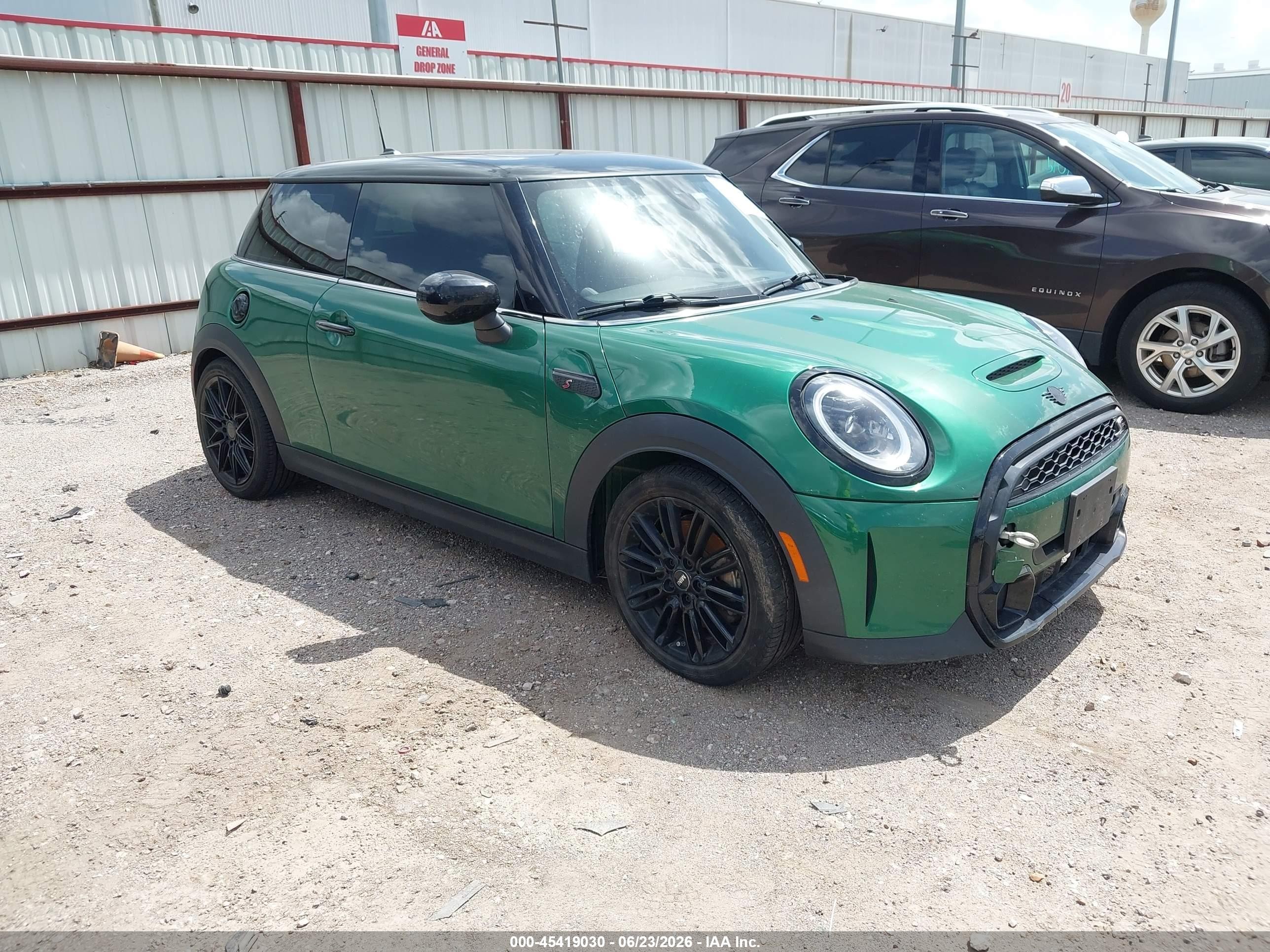 2024 MINI Hardtop Cooper S, VIN WMW53DH04R2U67431 — Вода / потоп