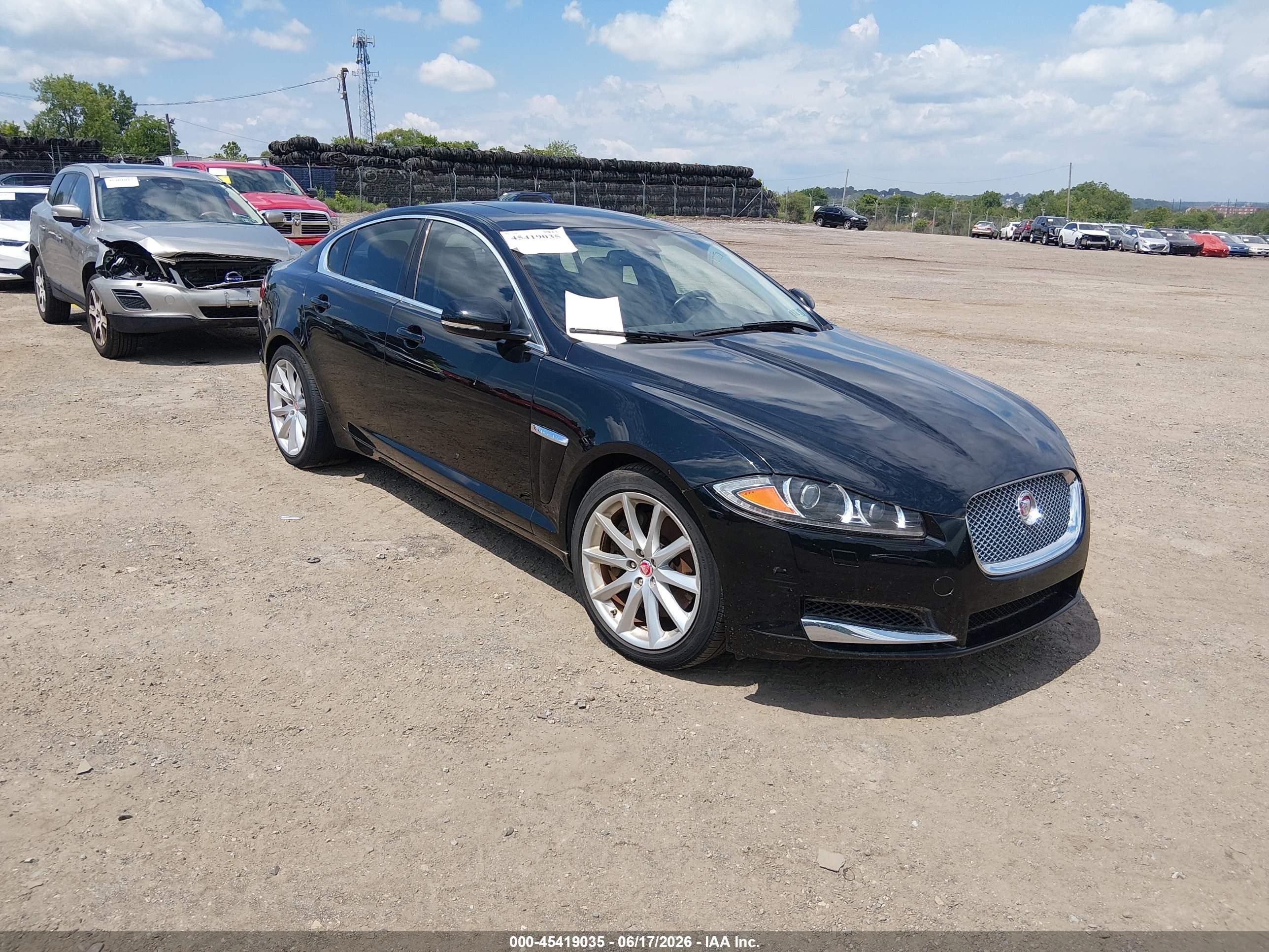 2014 Jaguar XF T, VIN SAJWA0ES2EPU20781 — Normal wear