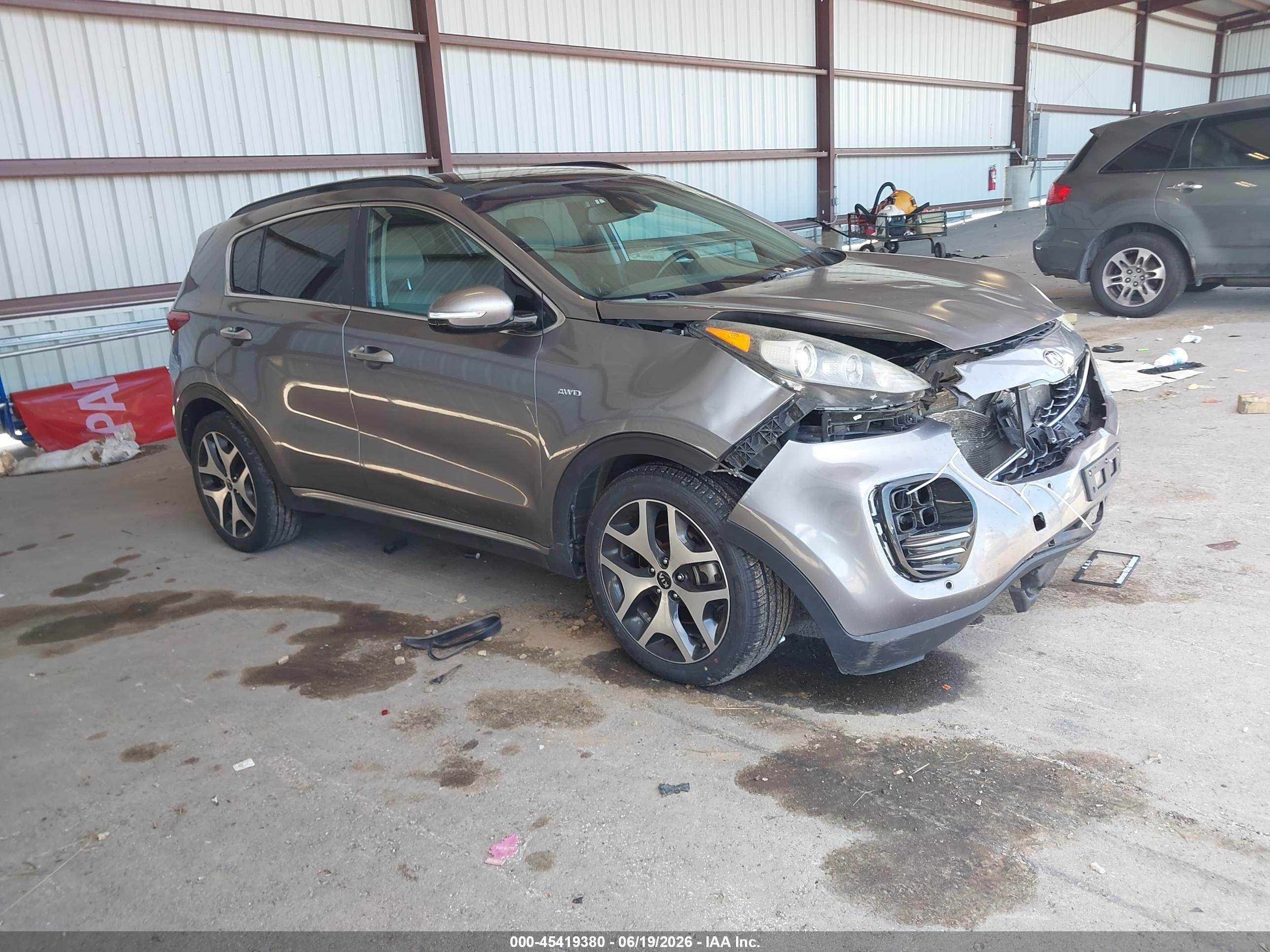 2019 Kia Sportage SX Turbo, VIN KNDPRCA67K7551481 — Front end