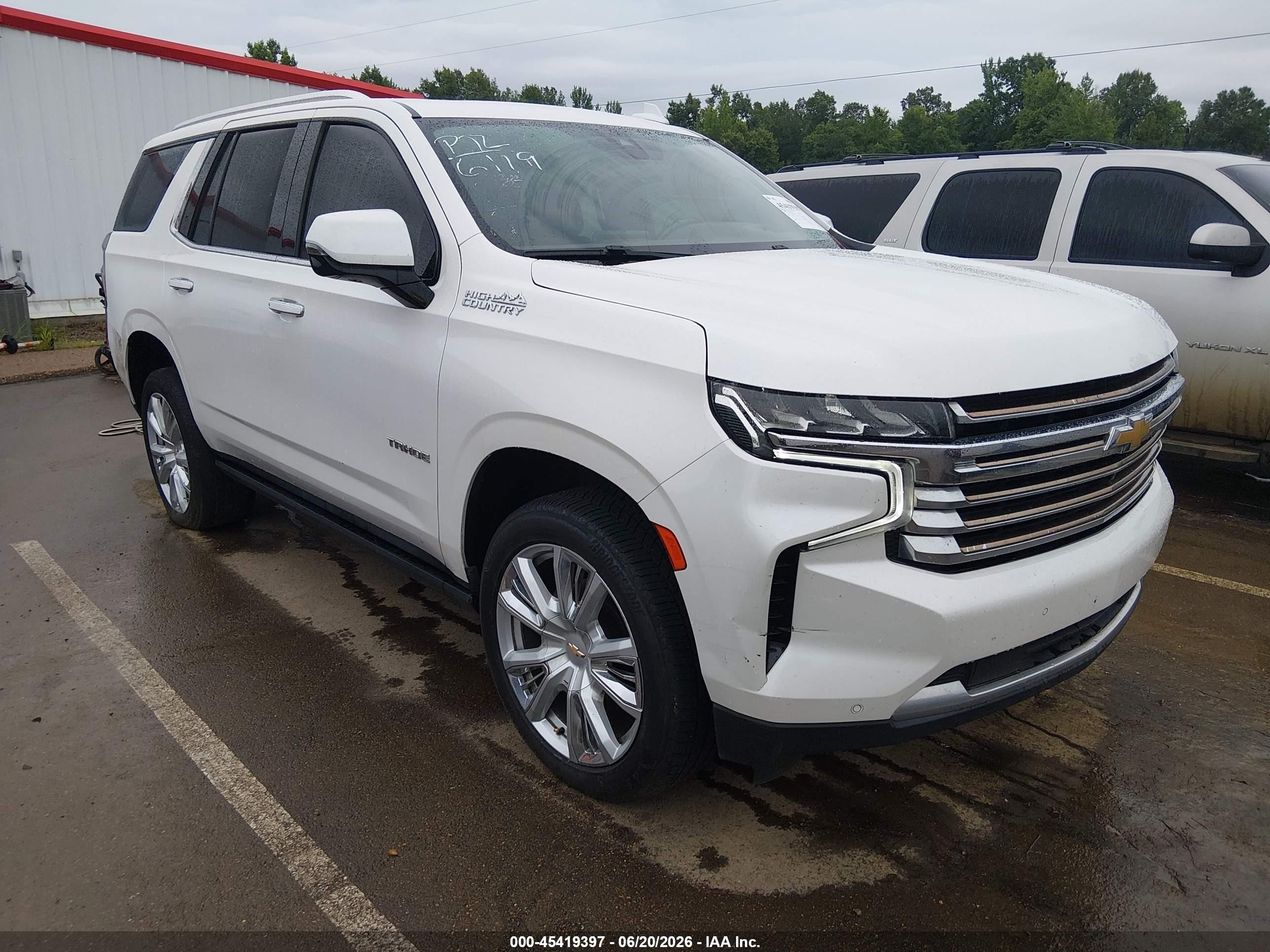 2021 Chevrolet Tahoe High Country, VIN 1GNSCTKL4MR101785 — Rear end
