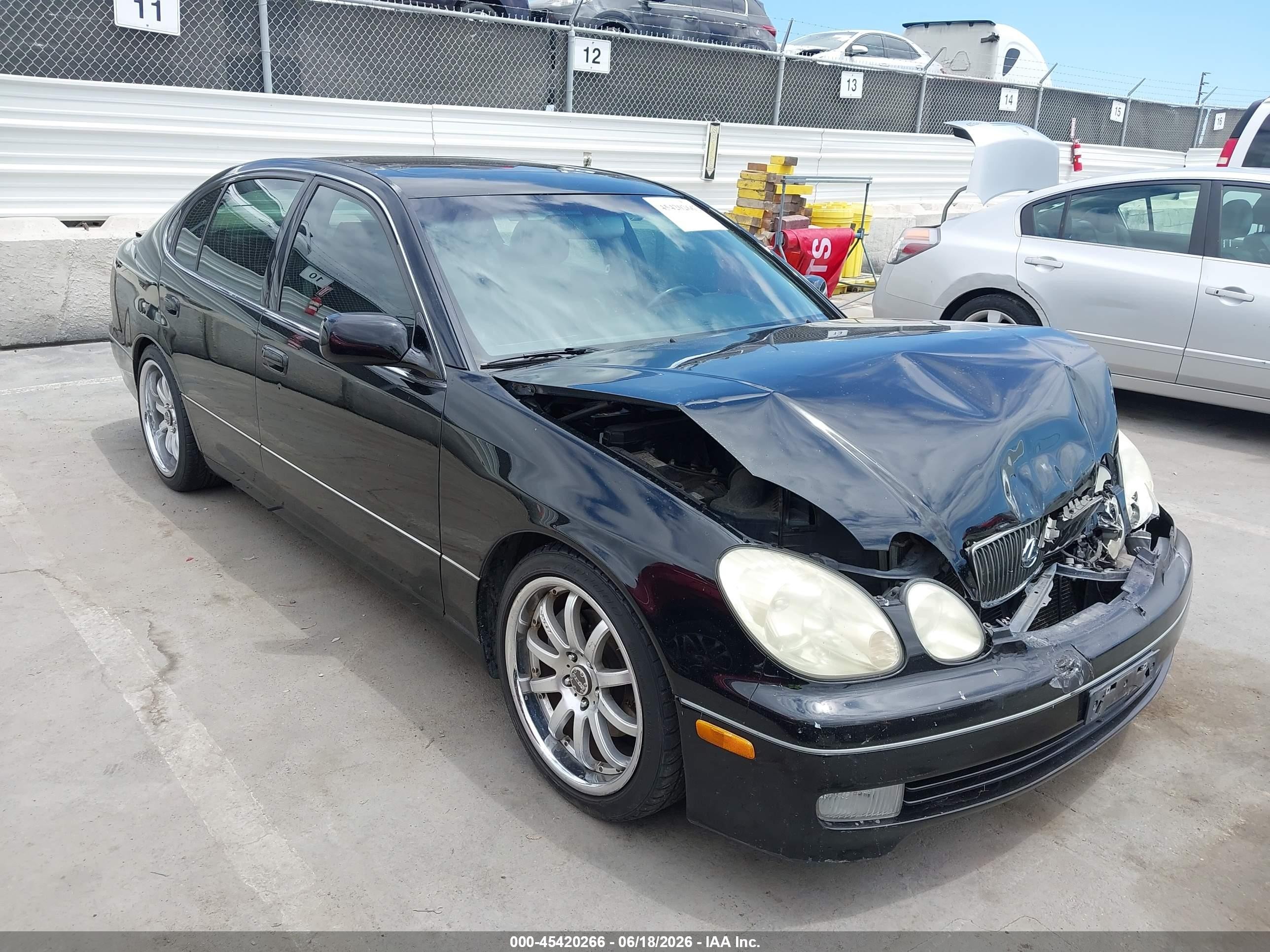 2001 Lexus GS 300, VIN JT8BD69S810139653 — Перед