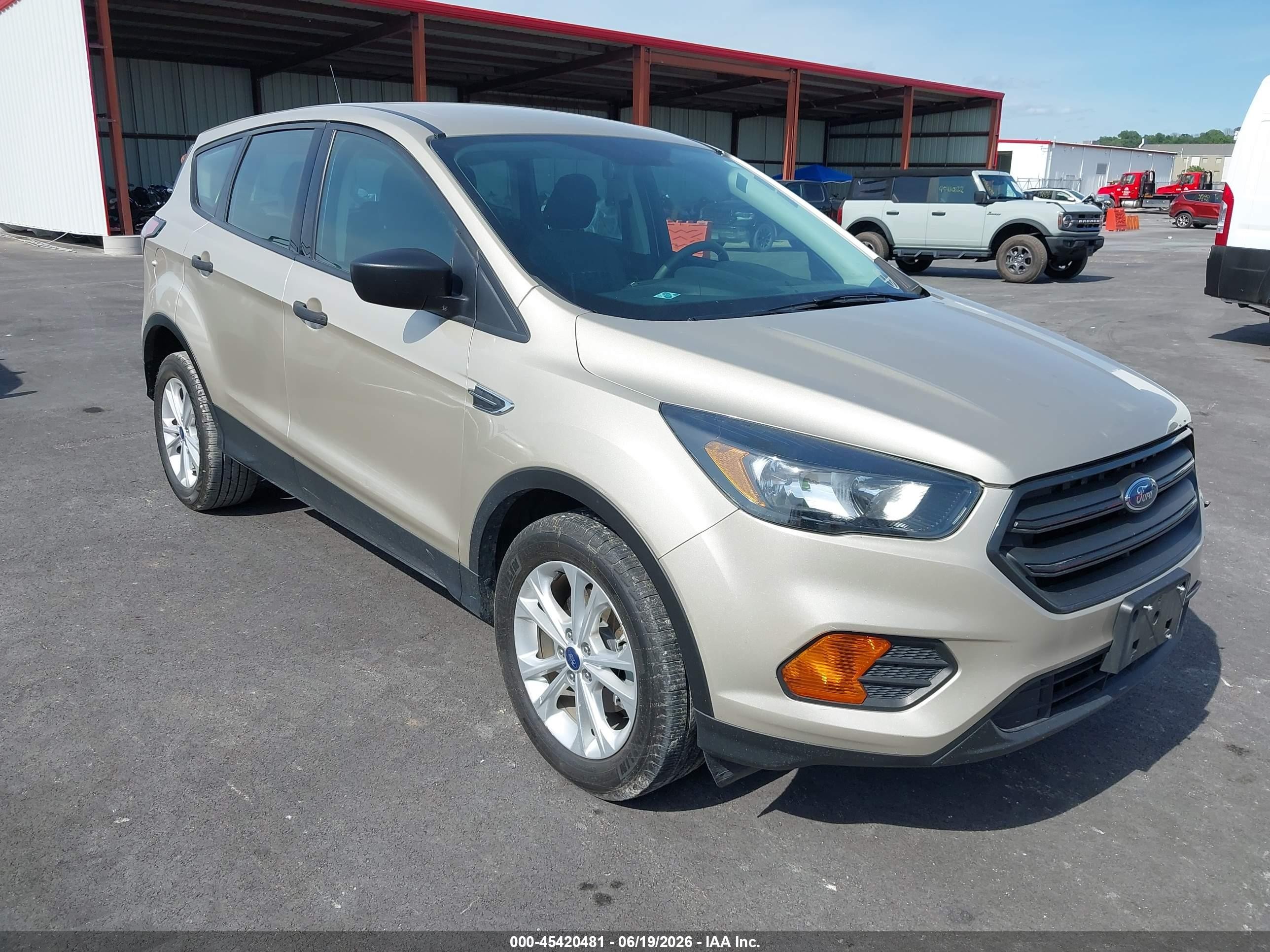 2018 Ford Escape S, VIN 1FMCU0F77JUA30799 — Front end