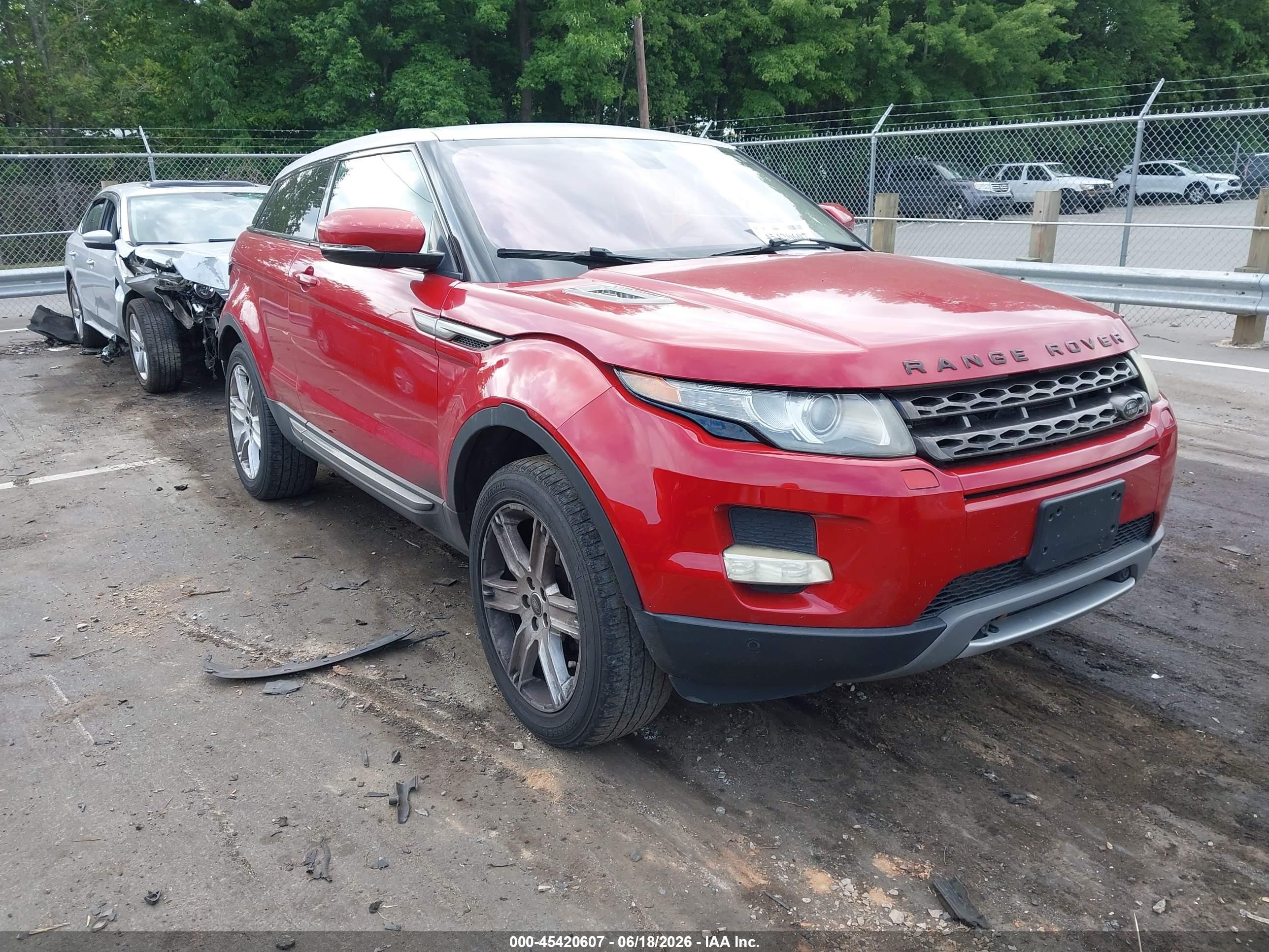 2013 Land Rover Range Rover Evoque Pure Plus, VIN SALVP1BGXDH751382 — Side