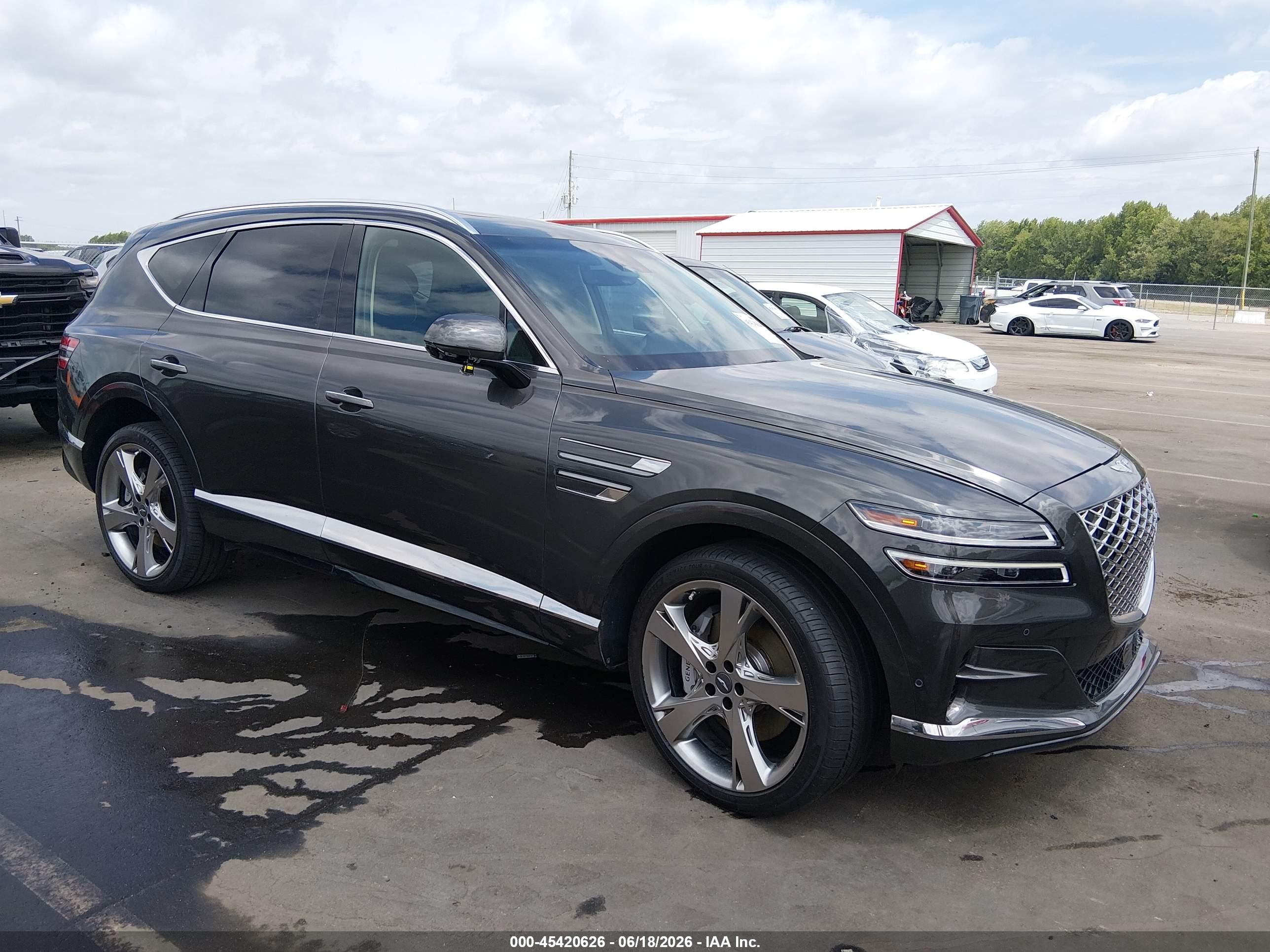 2024 Genesis GV80 Prestige Signature, VIN KMUHCESC6RU181896 — Front end
