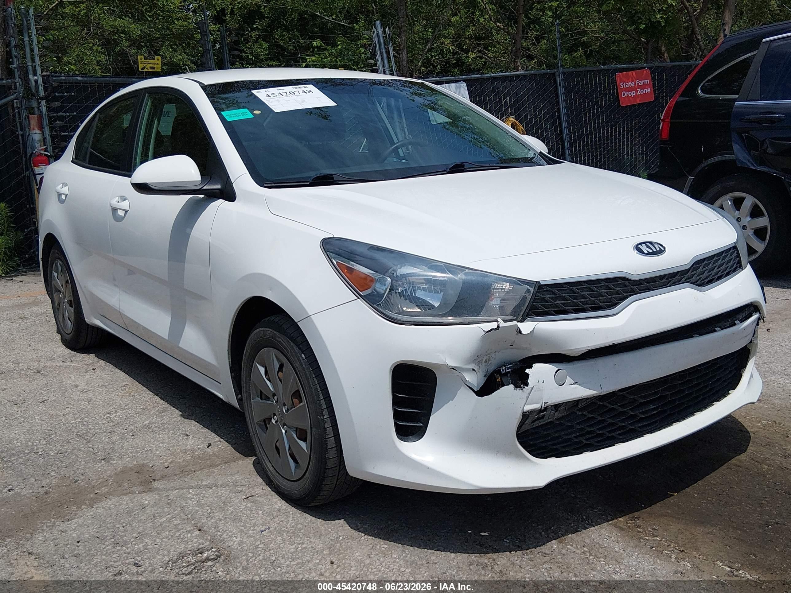 2020 Kia Rio S, VIN 3KPA24ADXLE333342 — Front end