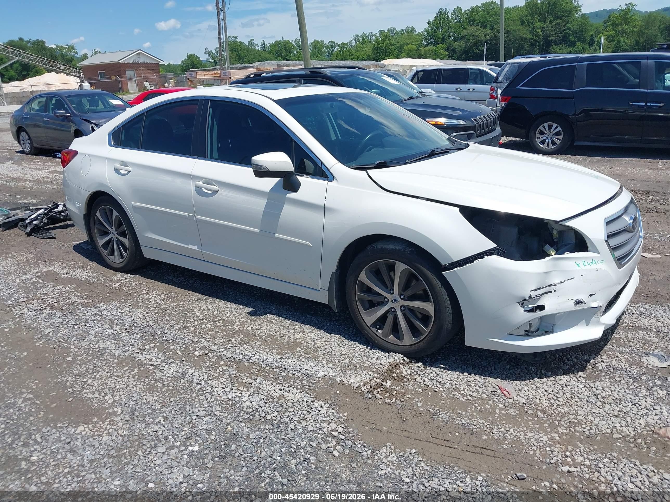 2017 Subaru Legacy Limited, VIN 4S3BNEN68H3005199 — Front end