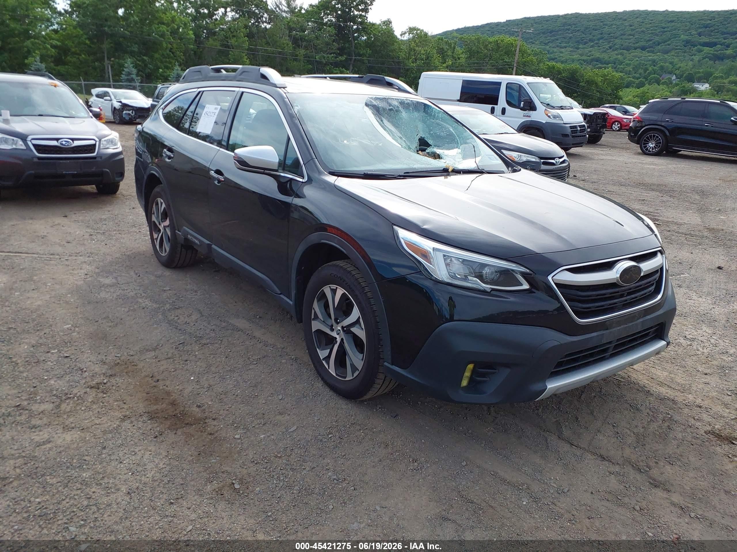 2020 Subaru Outback Touring XT, VIN 4S4BTGPD1L3244367 — Storm