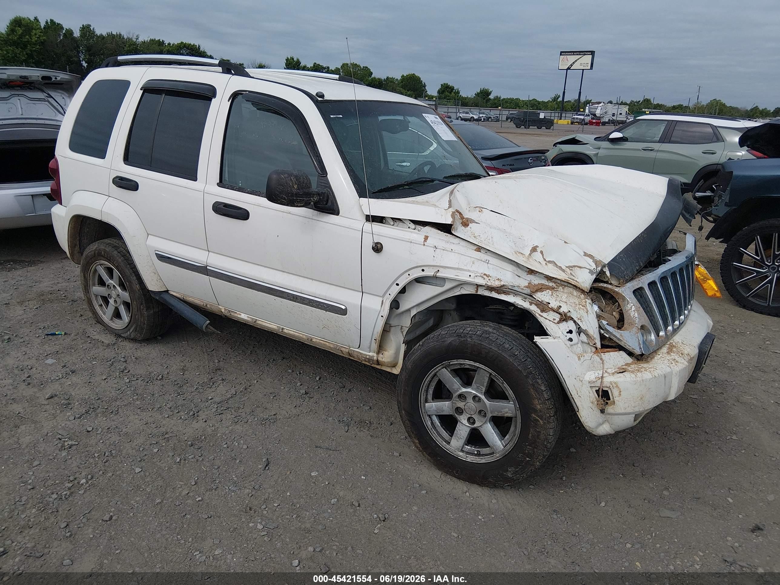 2005 Jeep Liberty Limited, VIN 1J8GL58K55W648097 — Опрокидывание