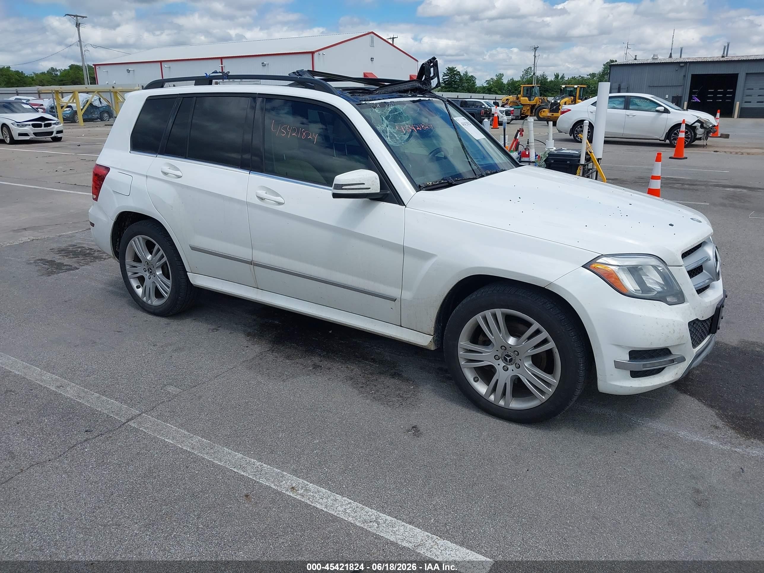 2014 Mercedes-Benz GLK 350, VIN WDCGG8JB5EG171117 — Roof