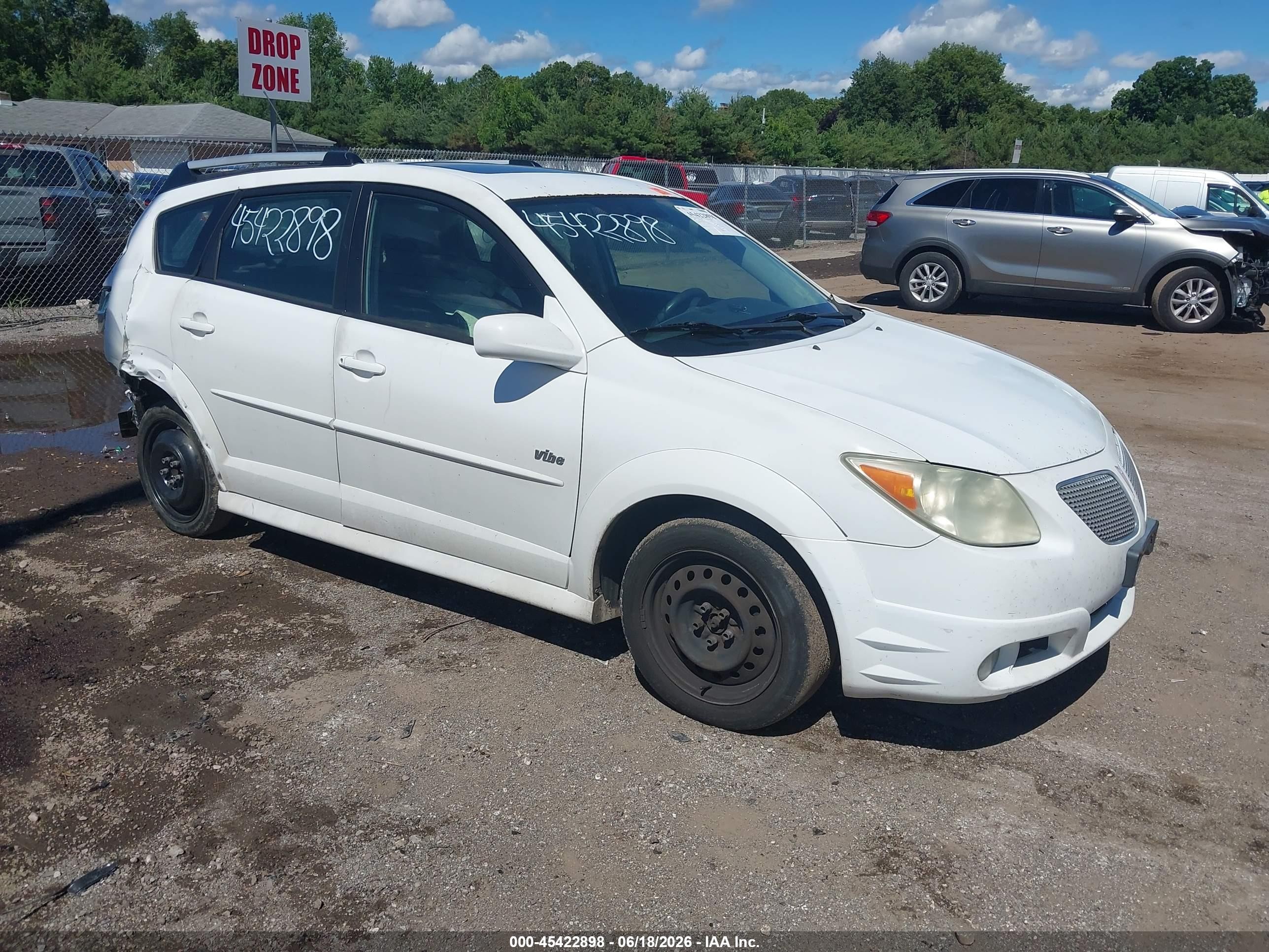 2007 Pontiac Vibe, VIN 5Y2SL65867Z407182 — All over